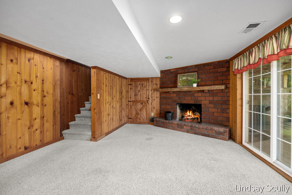 1525 104th Street SW Byron Center MI 49315