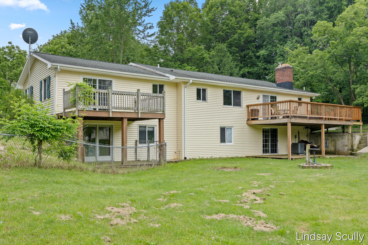 1525 104th Street SW Byron Center MI 49315