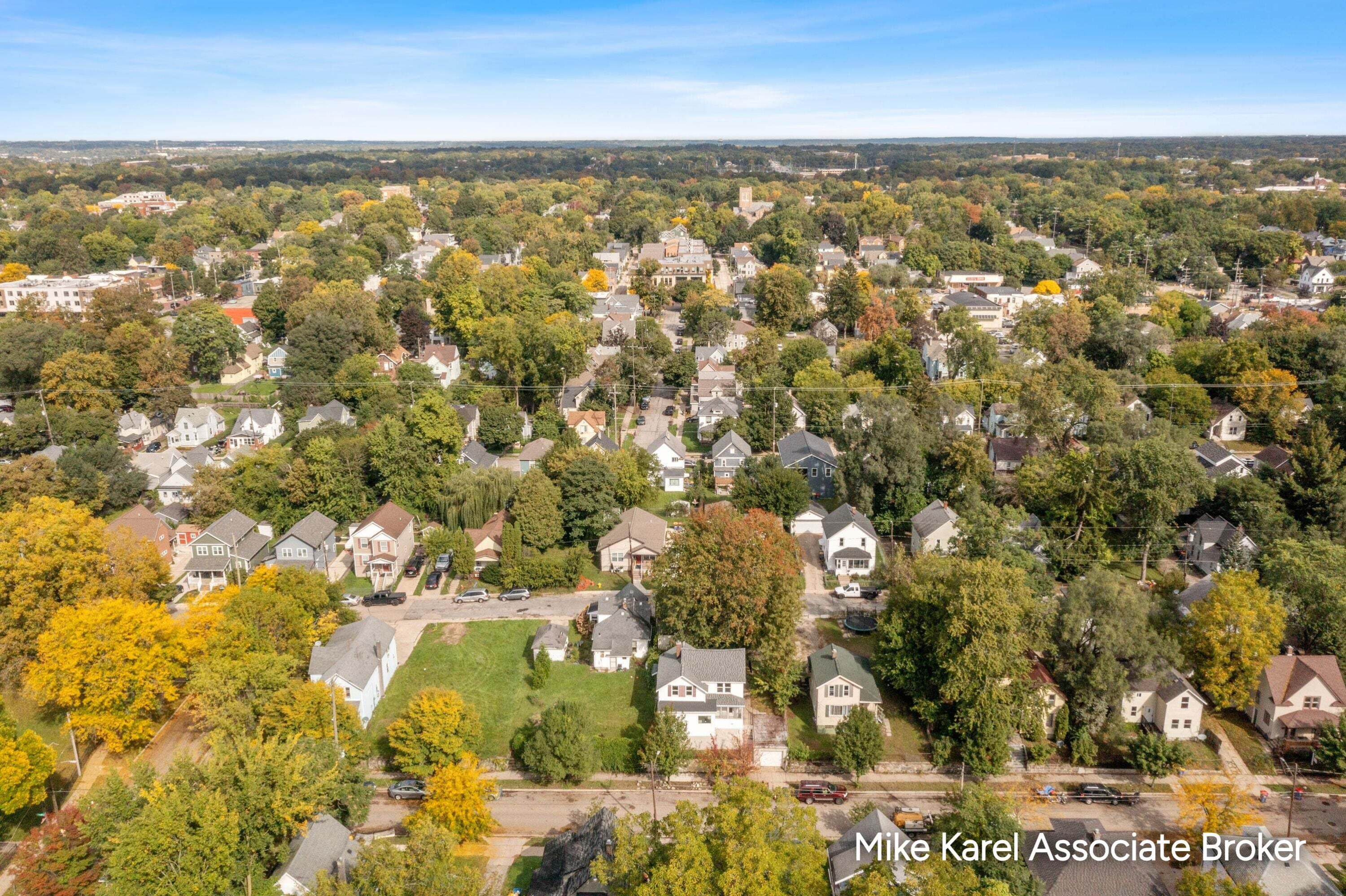 1101 Baxter Street SE Grand Rapids MI 49506