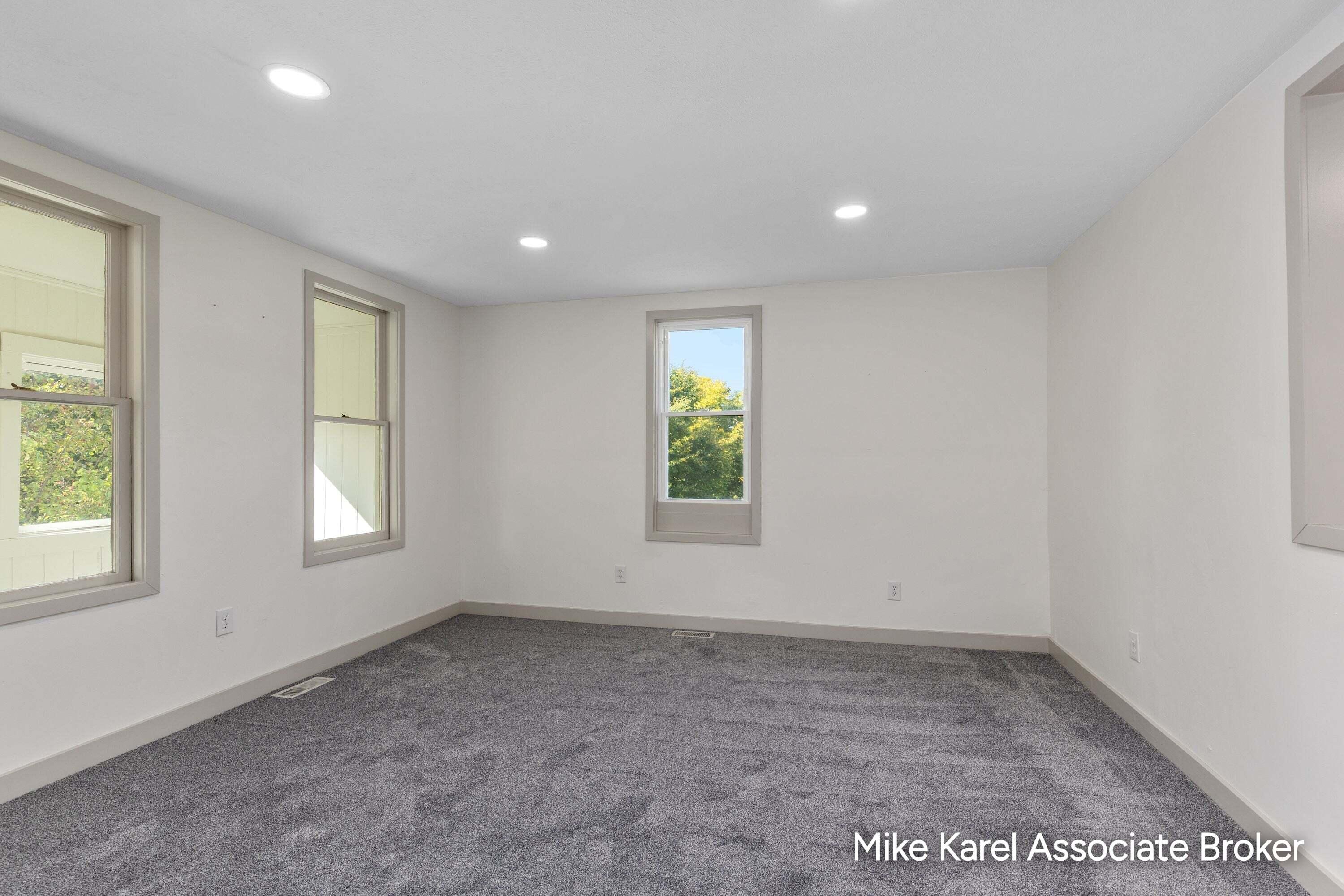 1101 Baxter Street SE Grand Rapids MI 49506