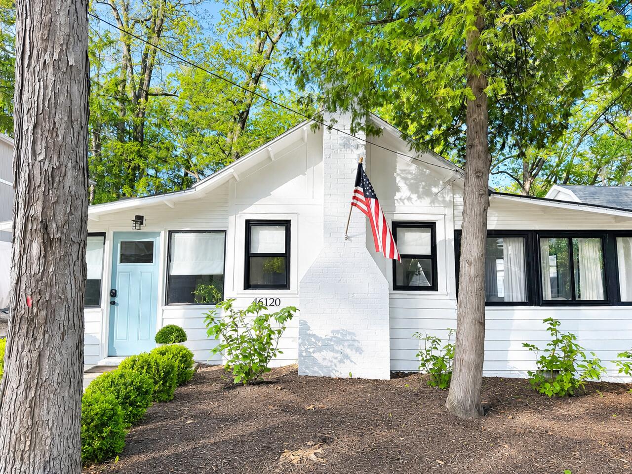 46120 Royal Avenue New Buffalo MI 49117