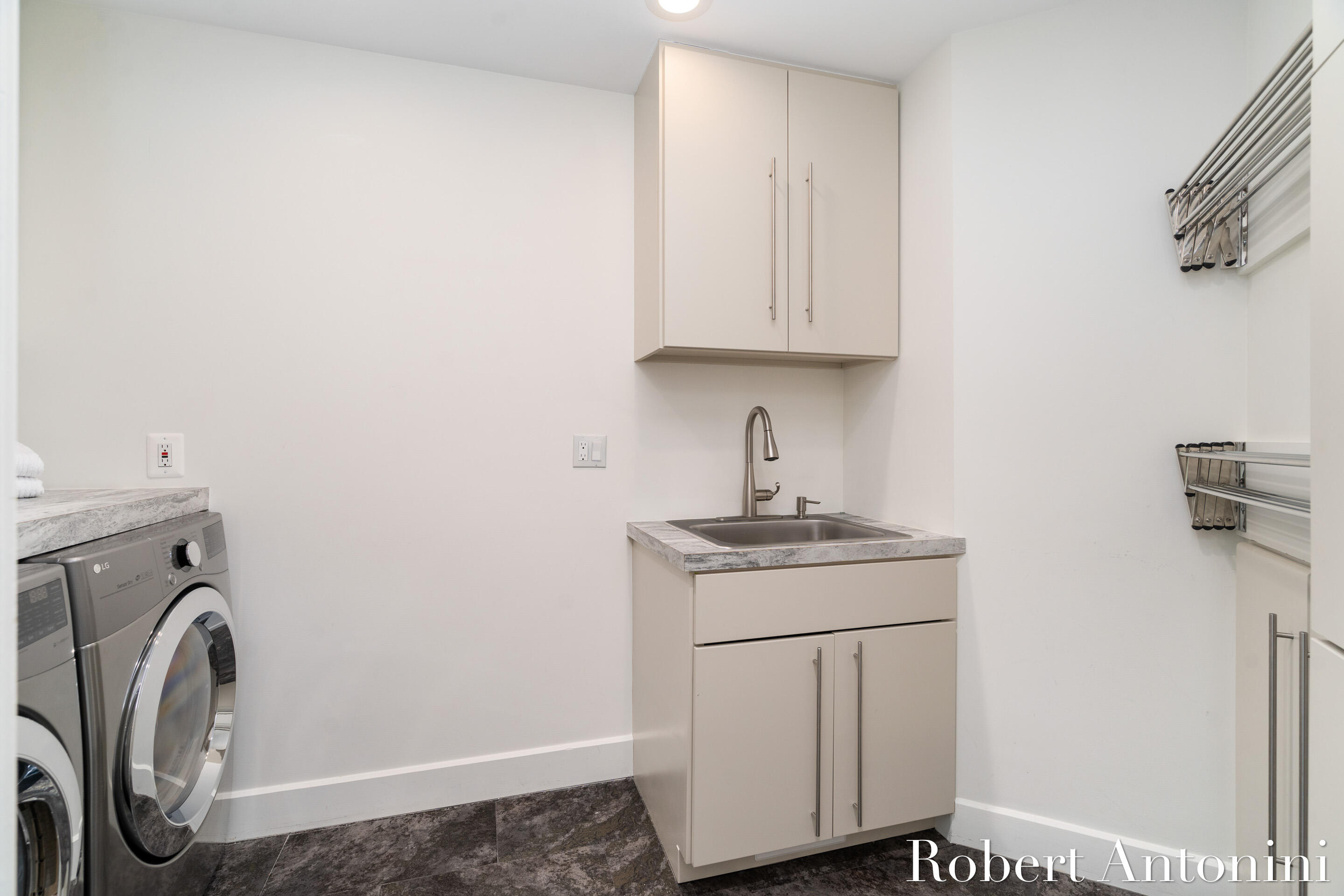 1835 Linson Court SE Grand Rapids MI 49546