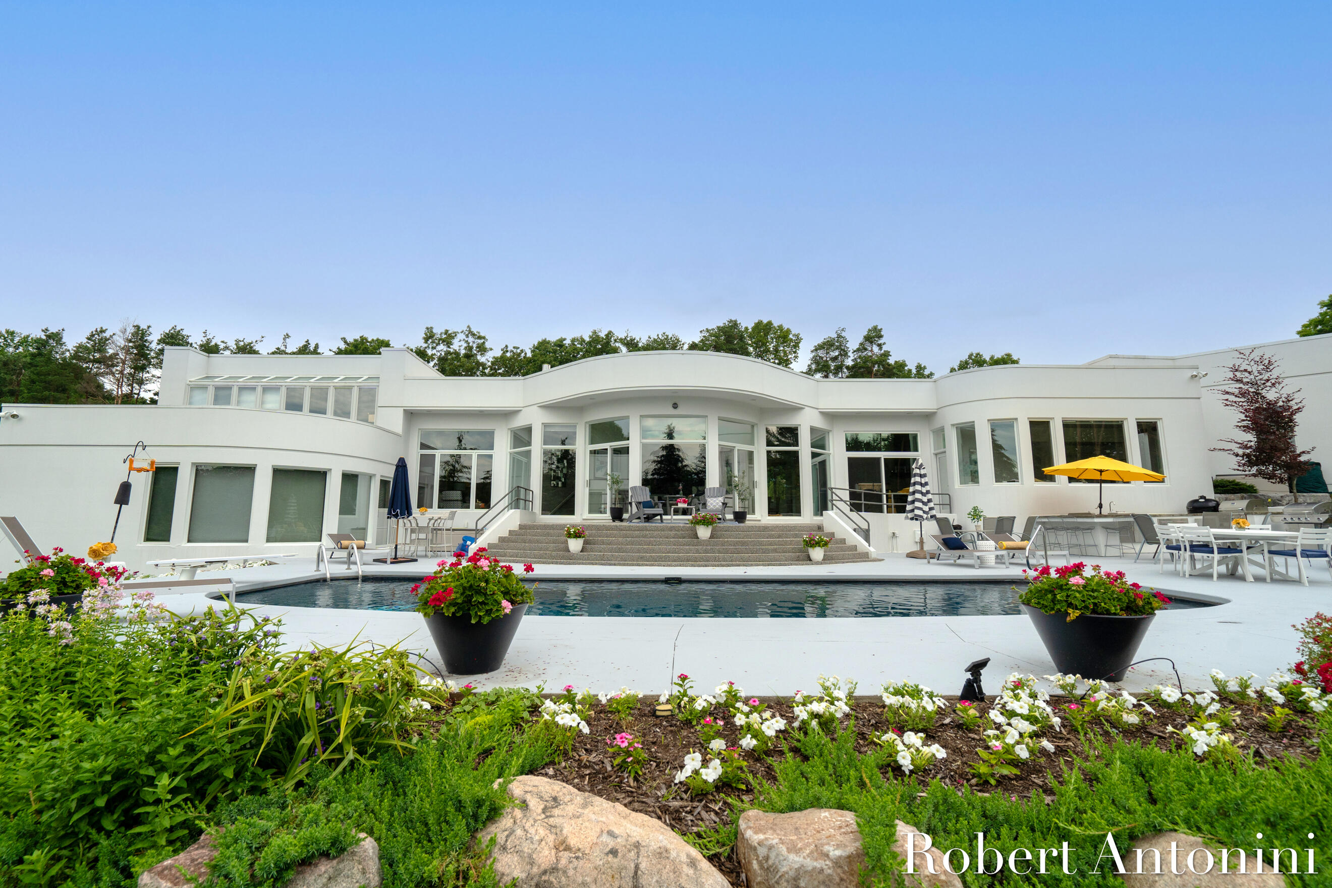 1835 Linson Court SE Grand Rapids MI 49546