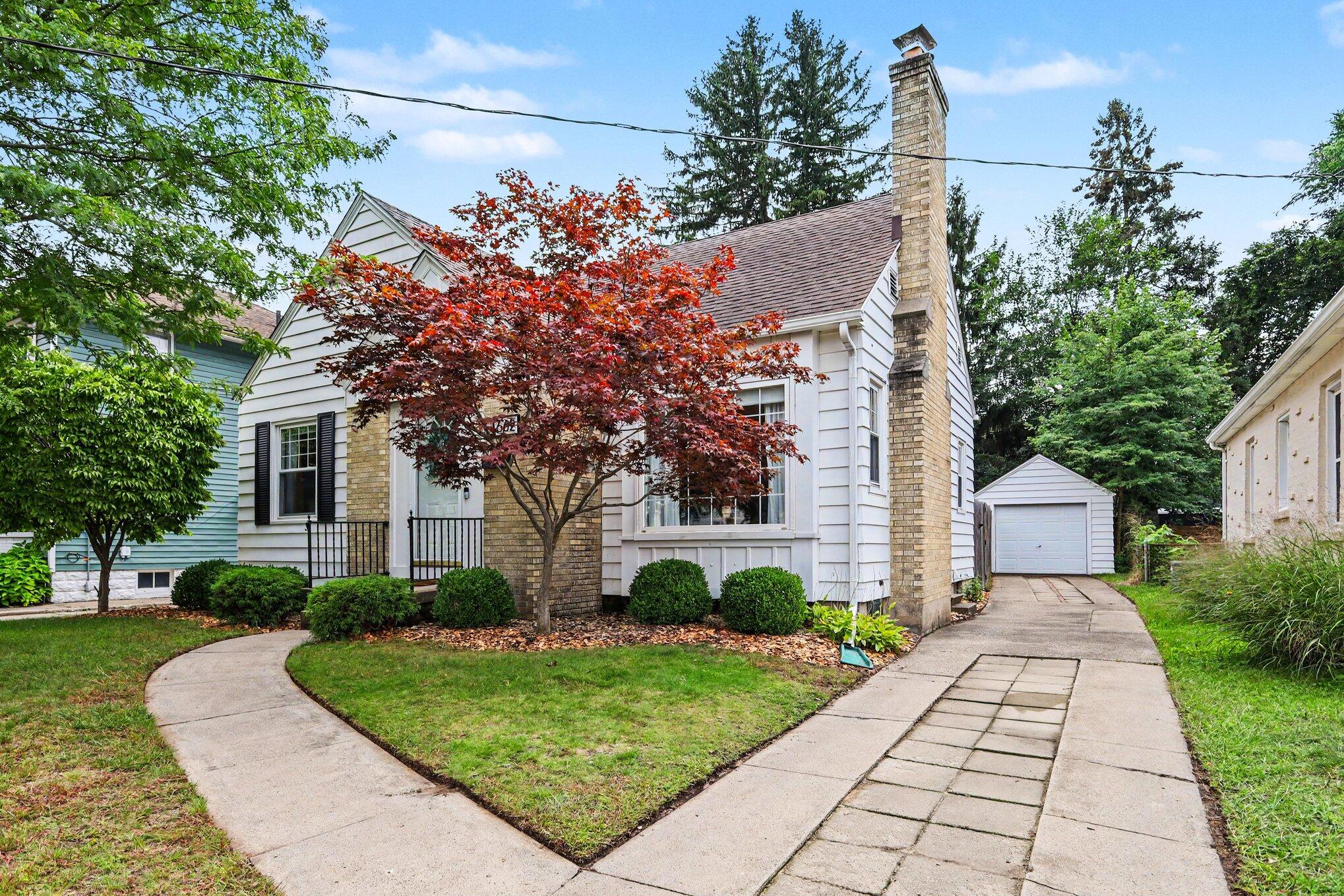 662 SE Deming Street SE Grand Rapids MI 49507