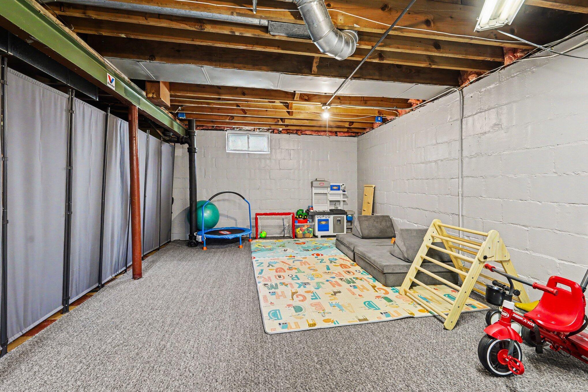 662 SE Deming Street SE Grand Rapids MI 49507