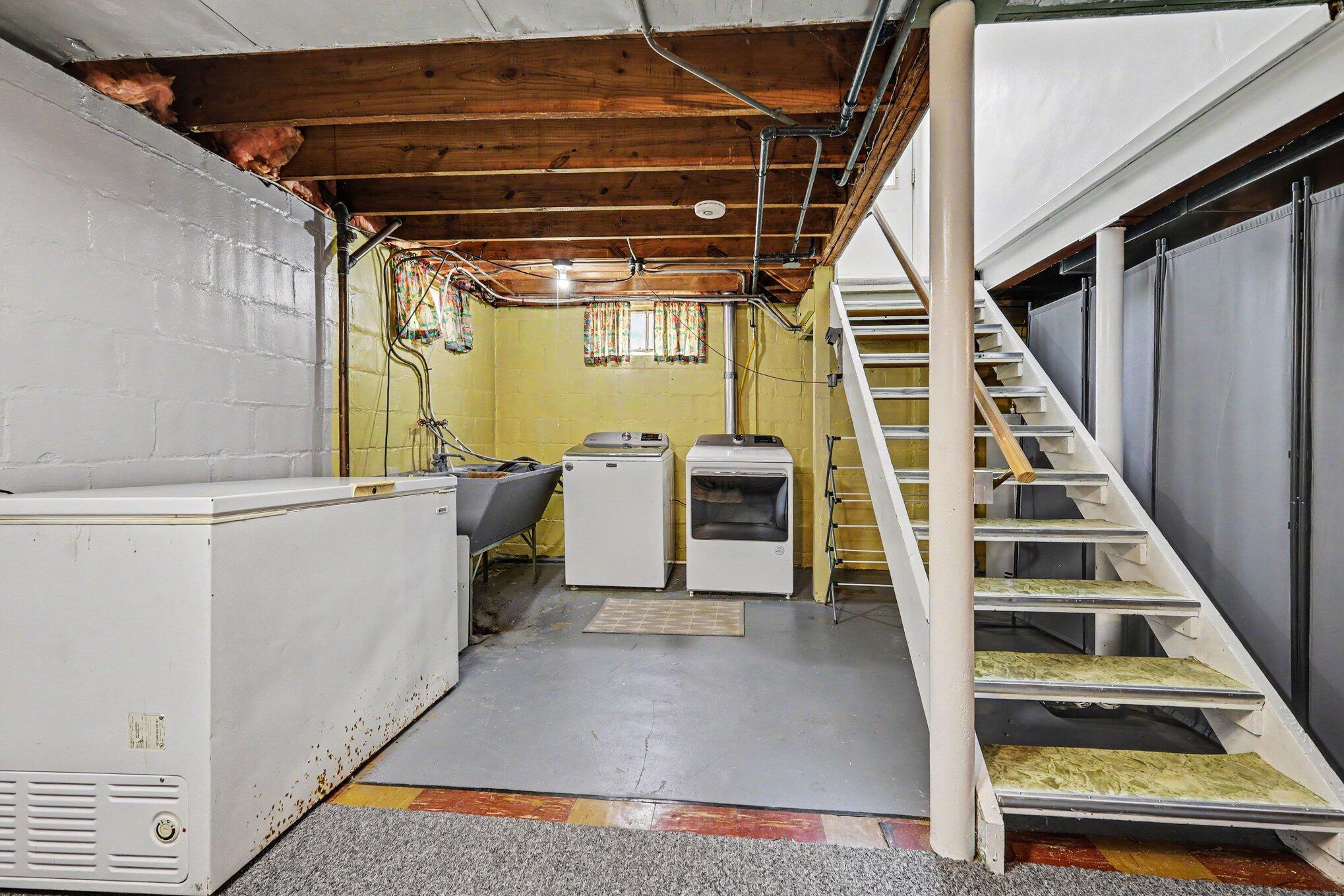 662 SE Deming Street SE Grand Rapids MI 49507