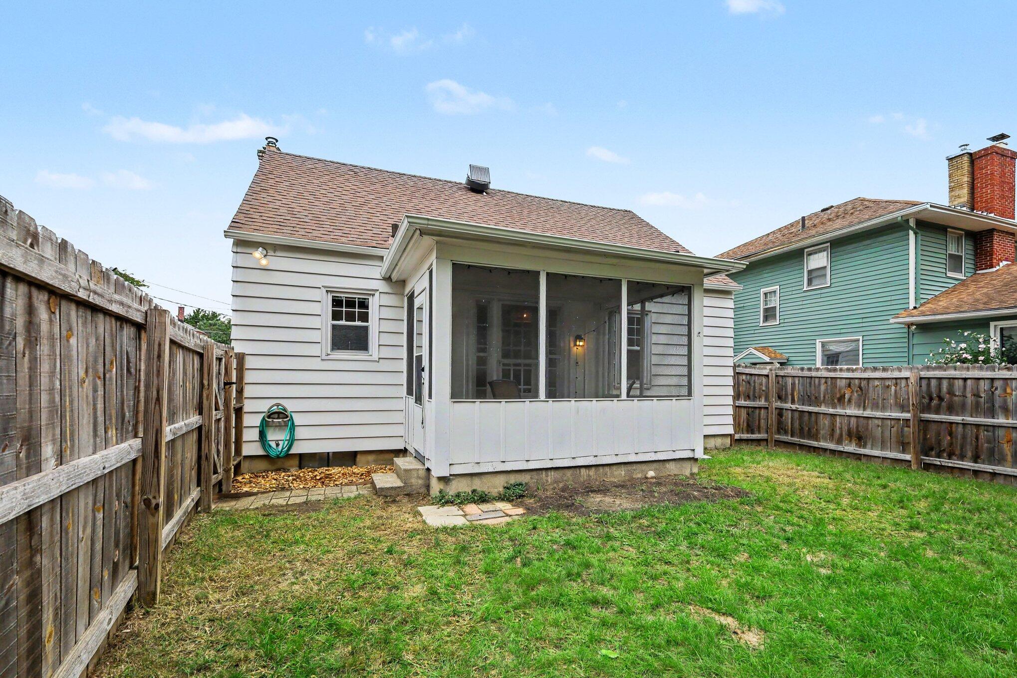 662 SE Deming Street SE Grand Rapids MI 49507