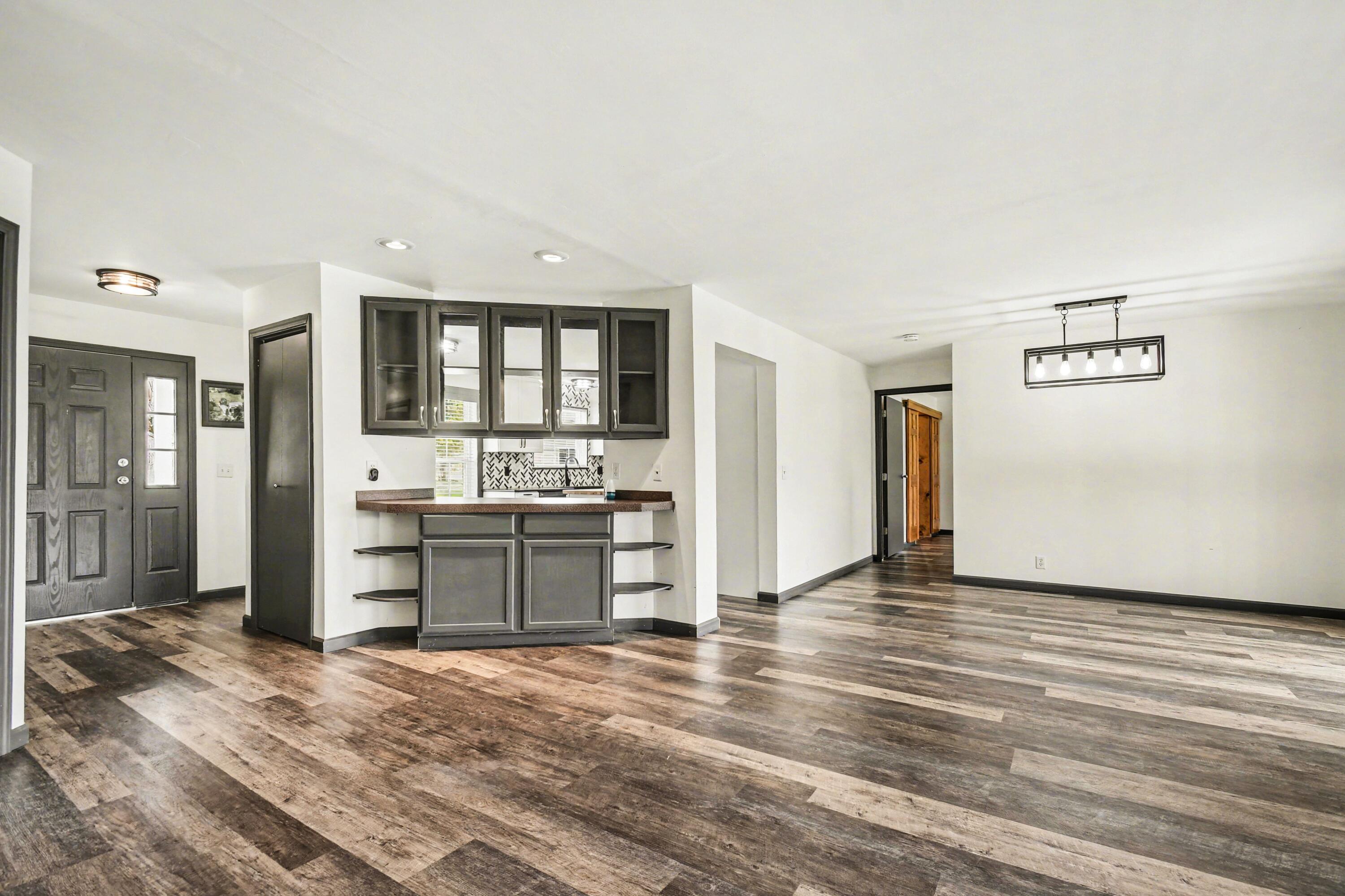 45284 Co Road 703 Coloma MI 49038