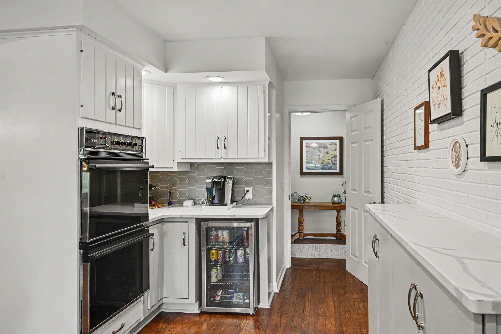 4304 Sunnybrook Drive Kalamazoo MI 49008