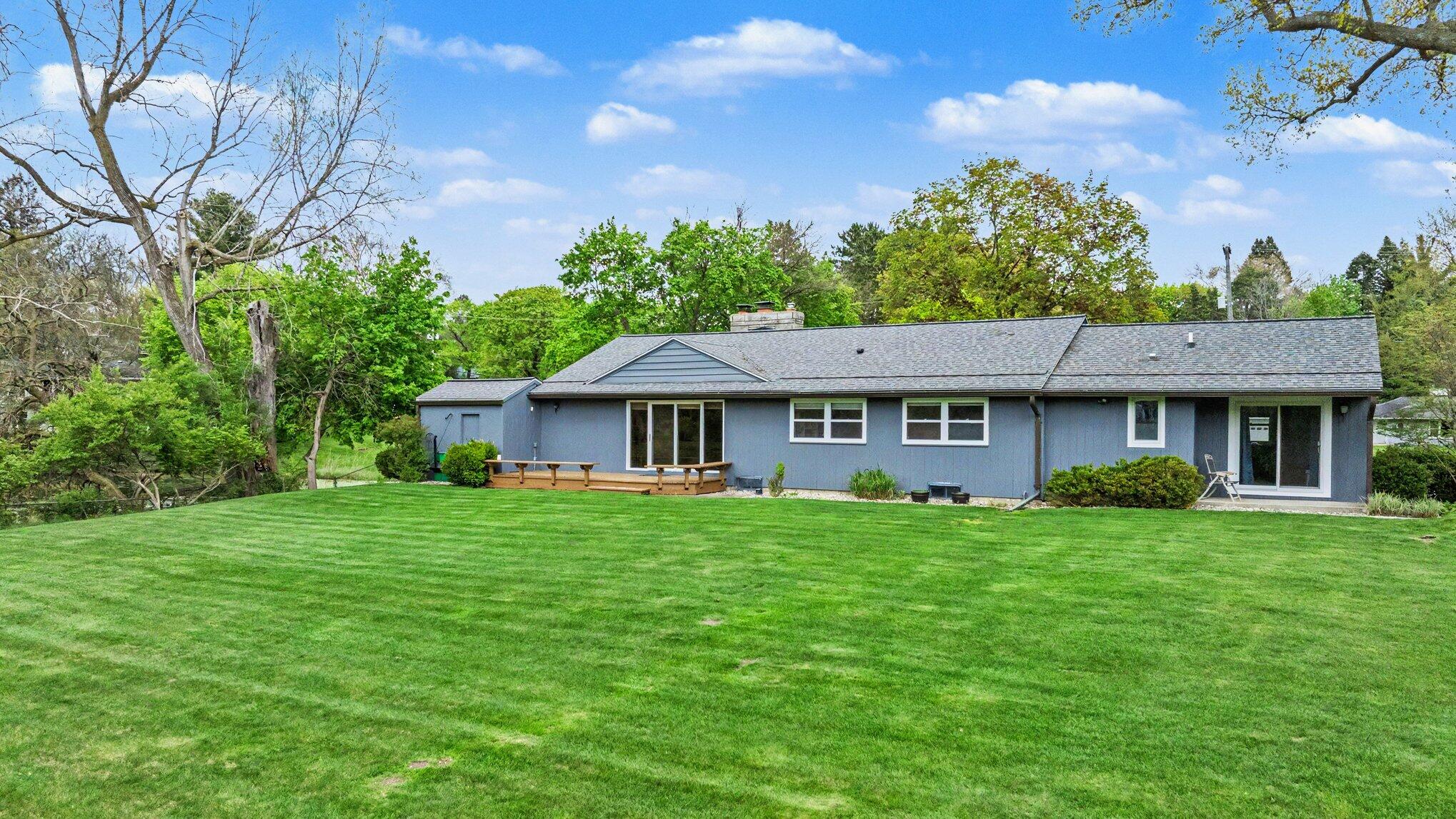 4304 Sunnybrook Drive Kalamazoo MI 49008