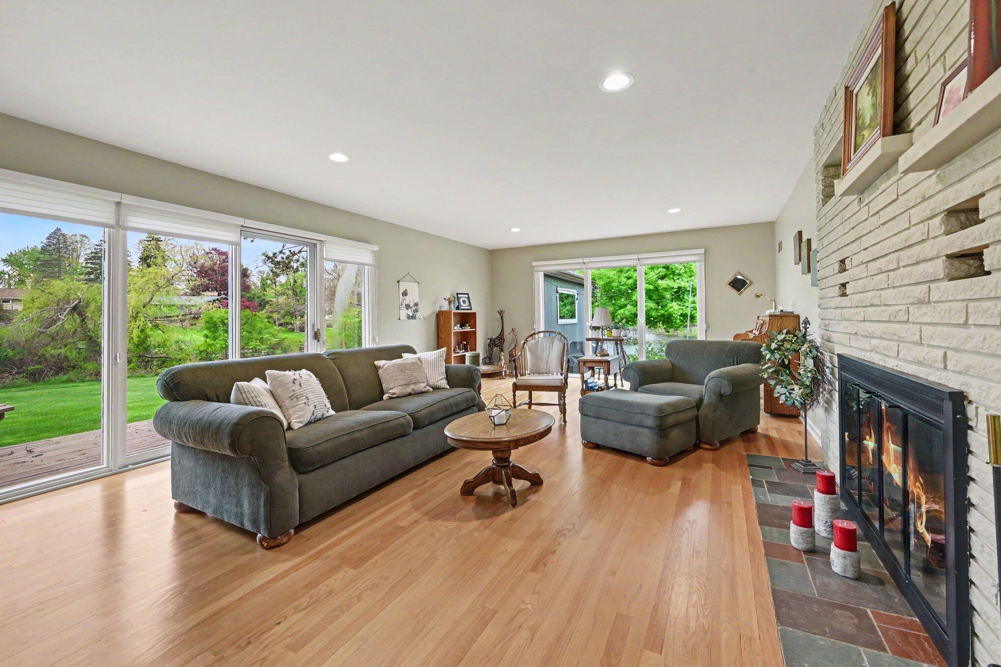 4304 Sunnybrook Drive Kalamazoo MI 49008