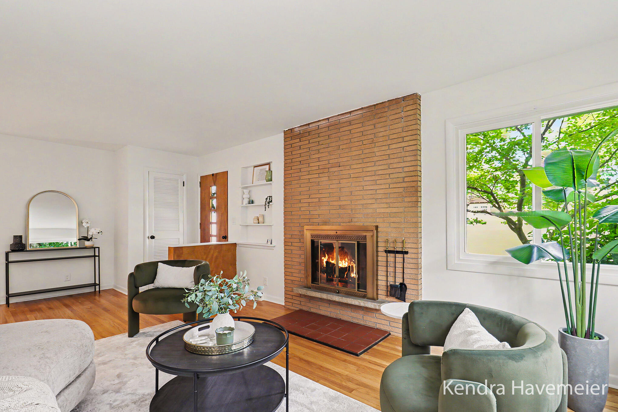 505 Fairfield Avenue NW Grand Rapids MI 49504