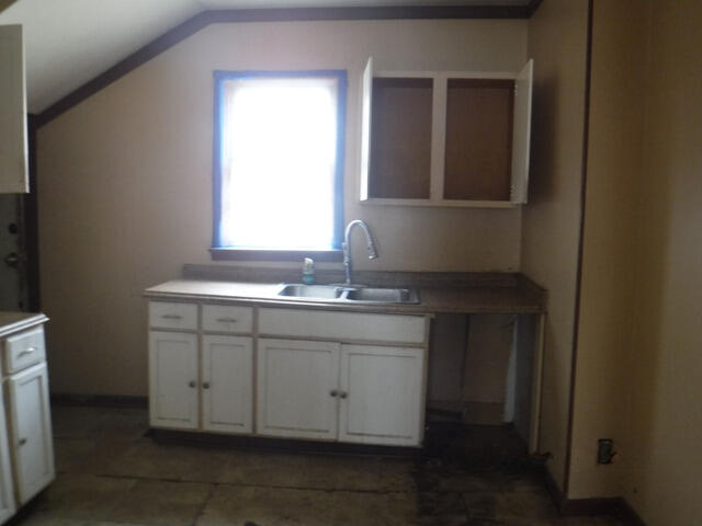 620 Gilbert Avenue Kalamazoo MI 49048