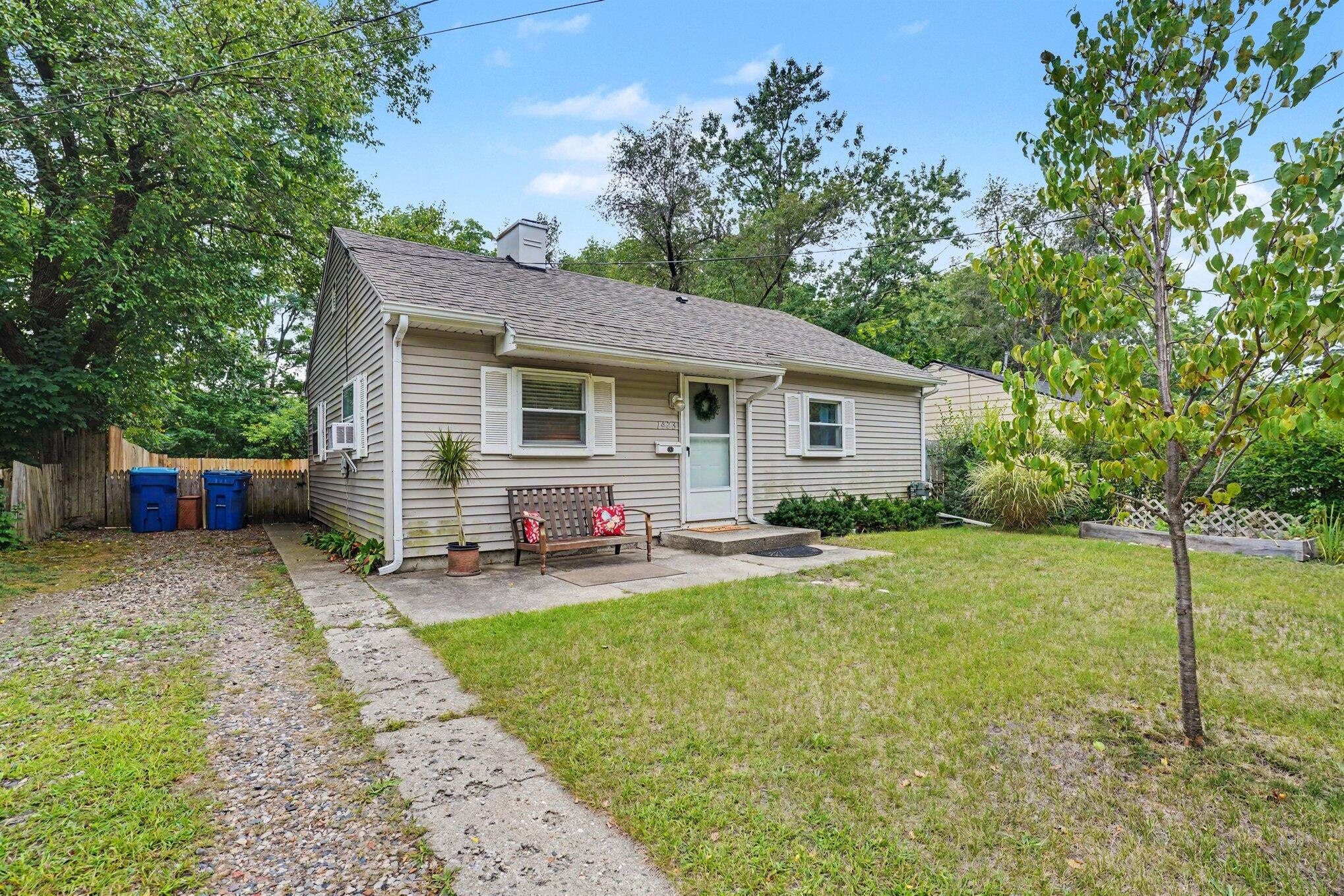 1423 W North Street Kalamazoo MI 49006