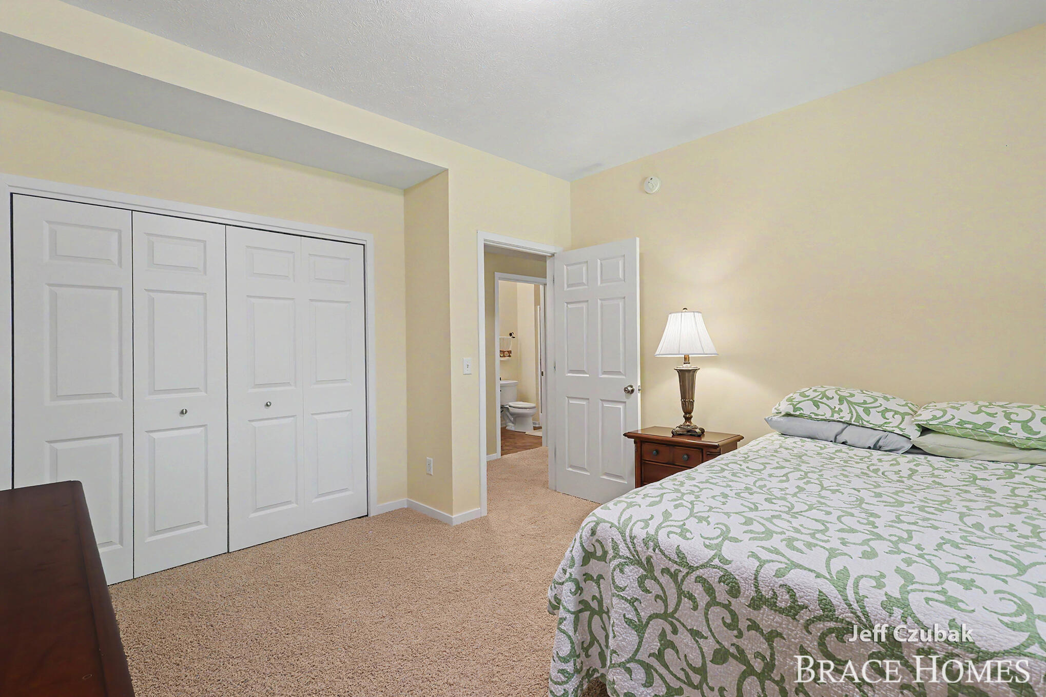 2336 Forest Trail Circle Fennville MI 49408