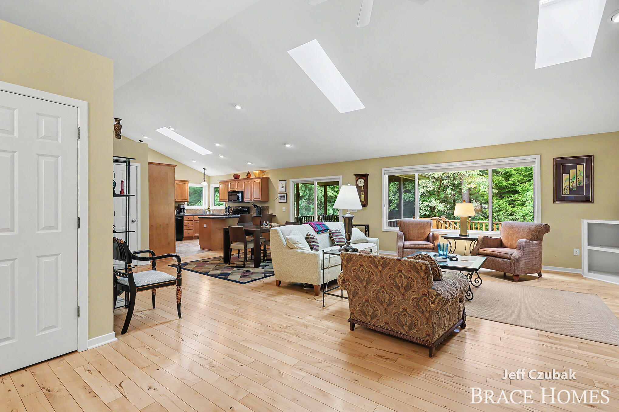 2336 Forest Trail Circle Fennville MI 49408
