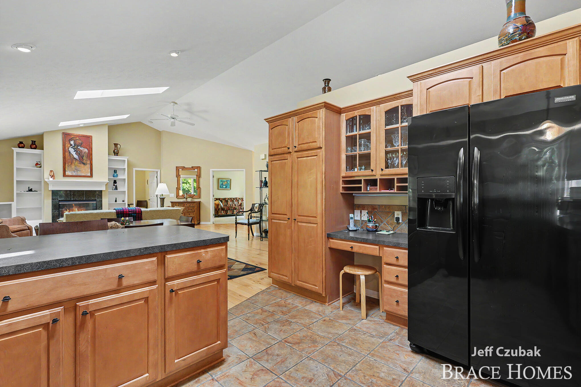 2336 Forest Trail Circle Fennville MI 49408