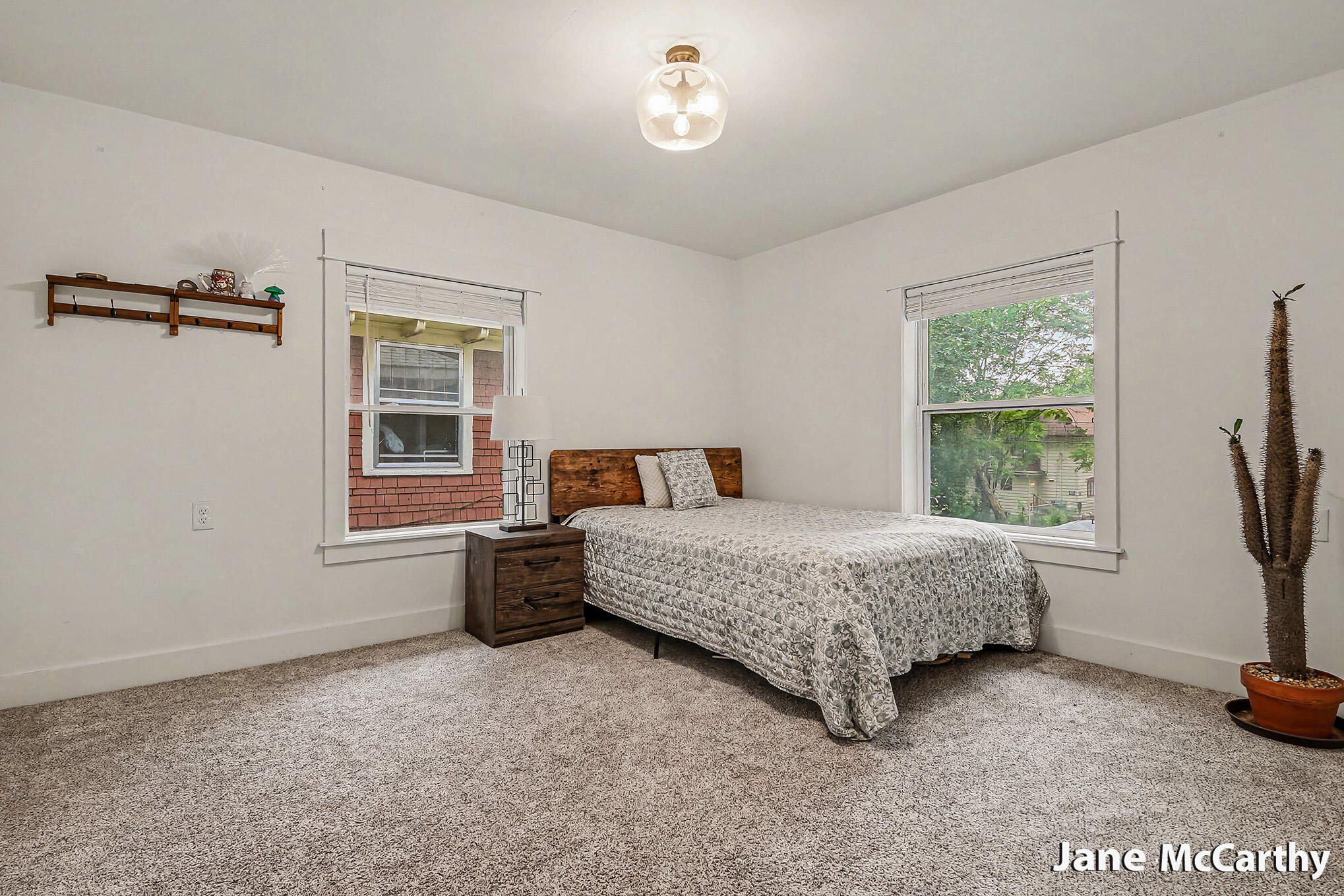 1240 Bemis Street SE Grand Rapids MI 49506