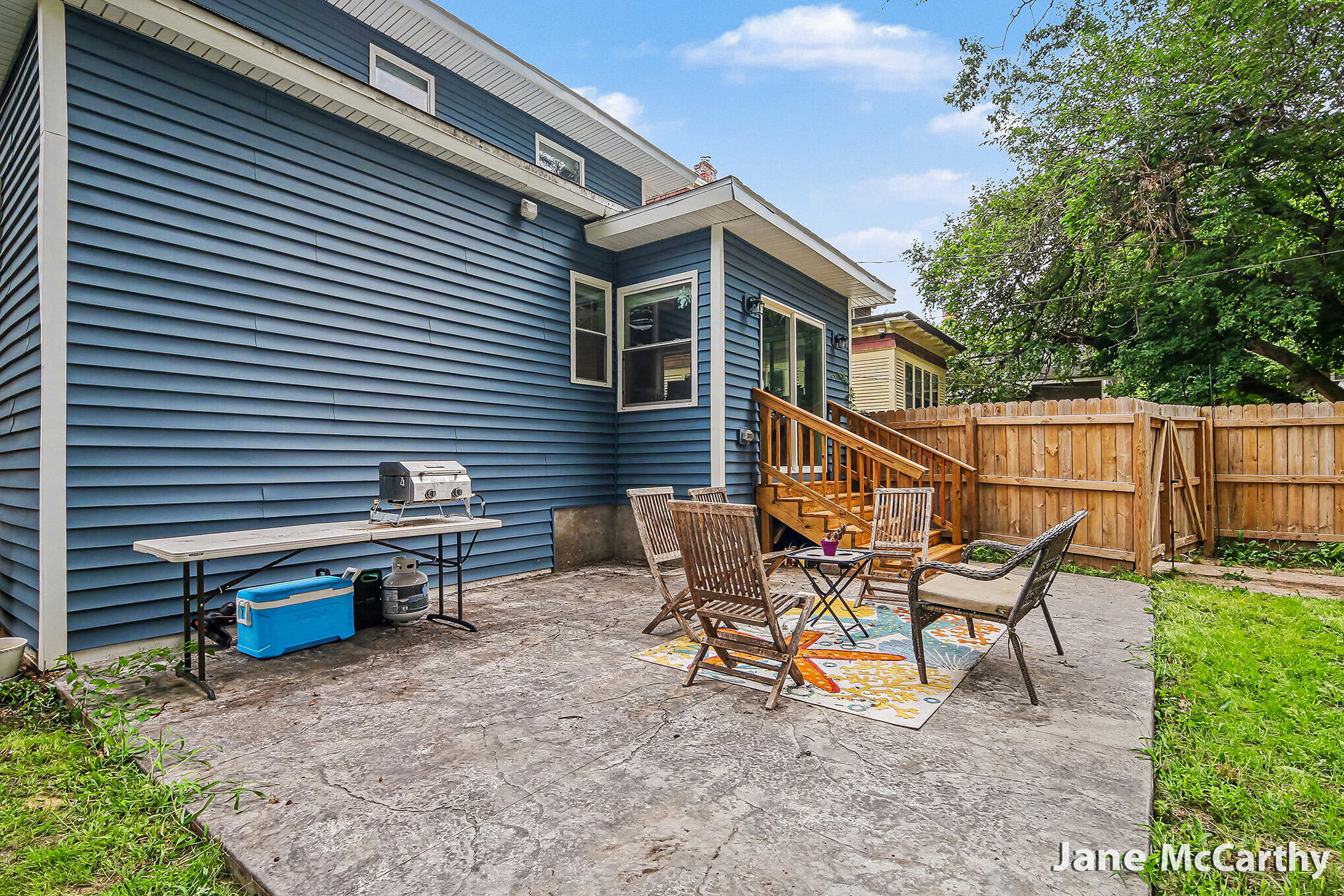 1240 Bemis Street SE Grand Rapids MI 49506