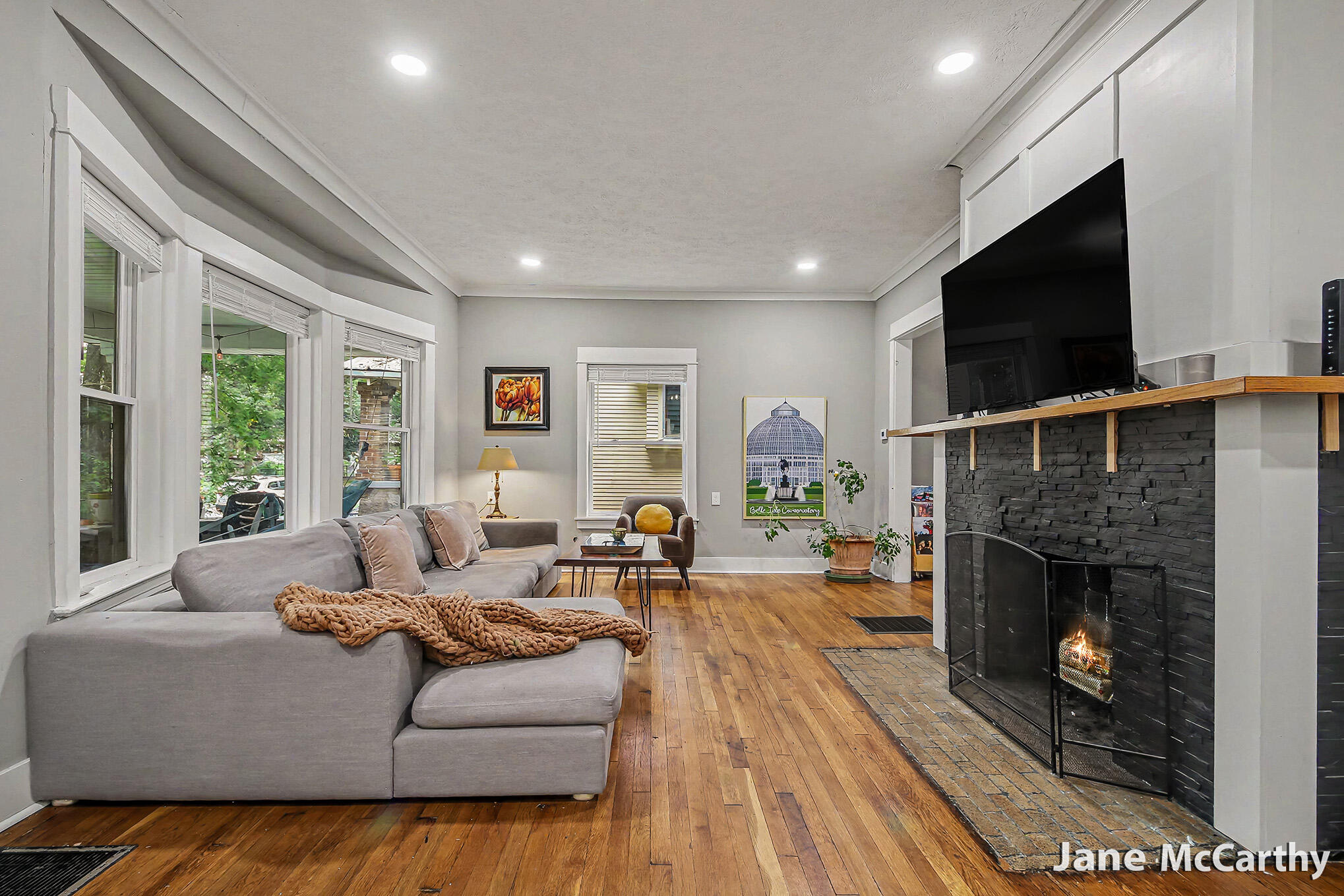 1240 Bemis Street SE Grand Rapids MI 49506