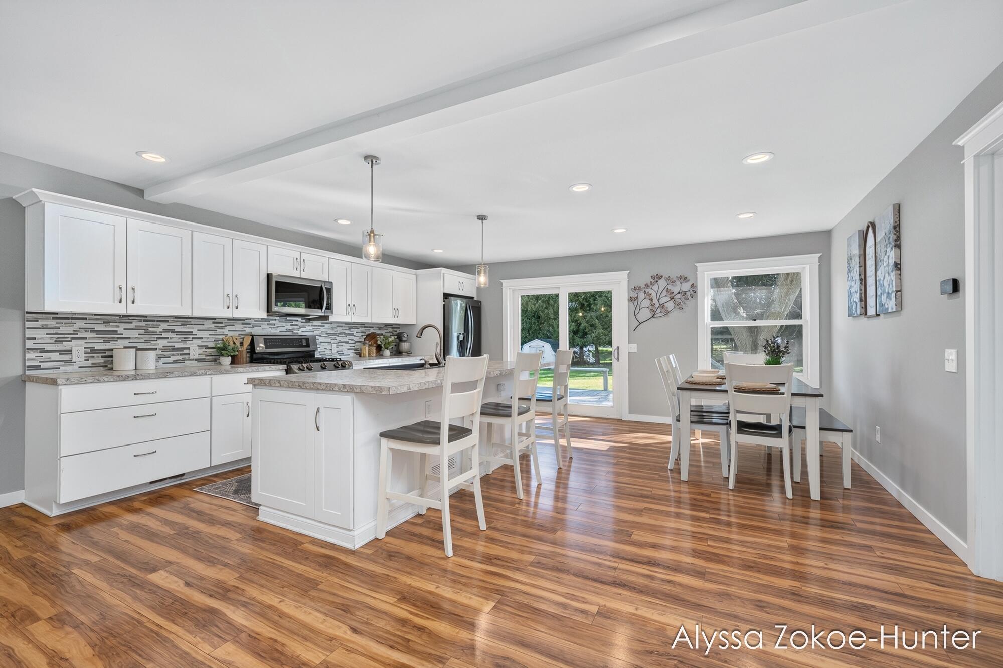 1938 Moerland Court NW Grand Rapids MI 49504