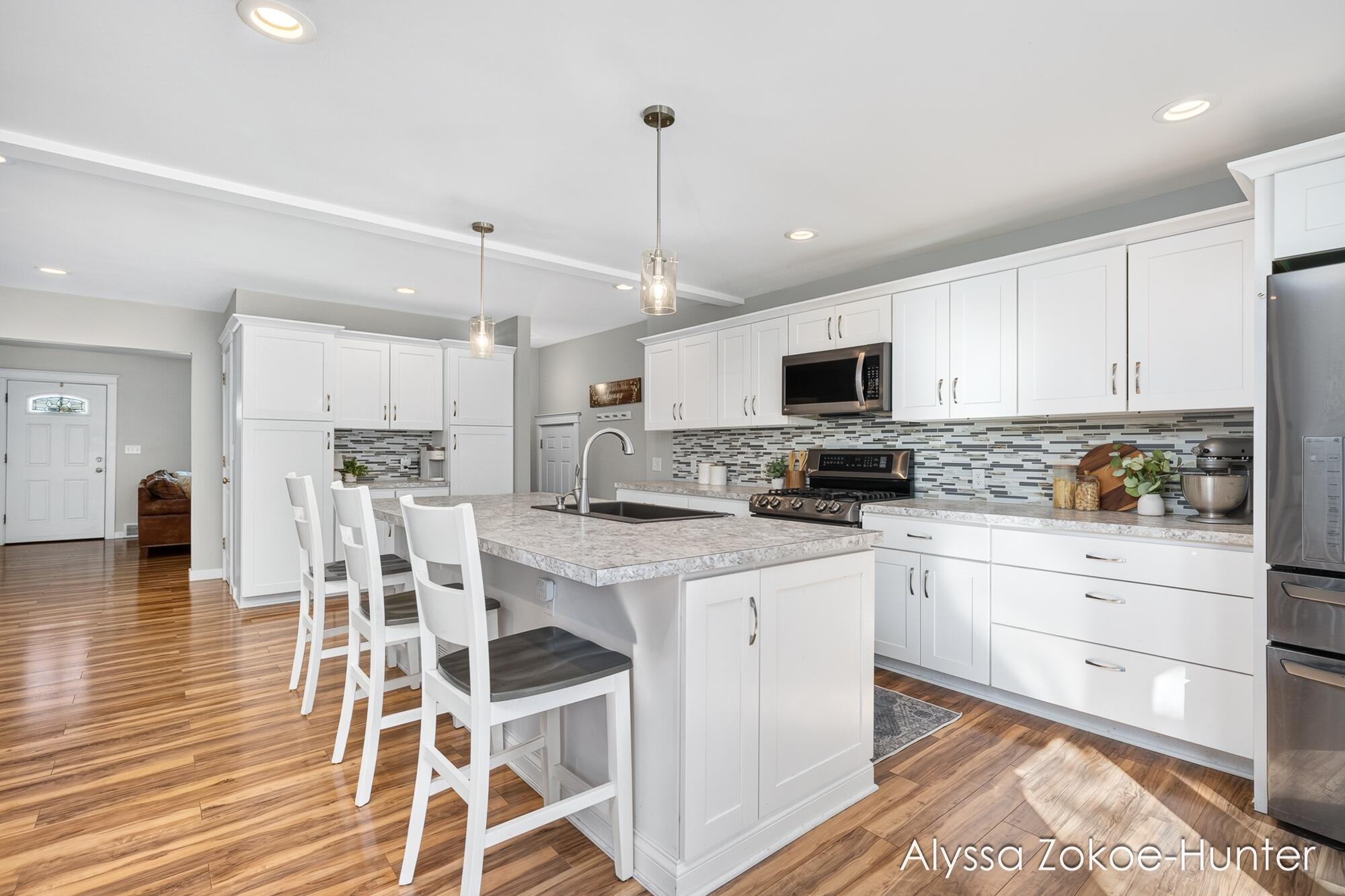 1938 Moerland Court NW Grand Rapids MI 49504
