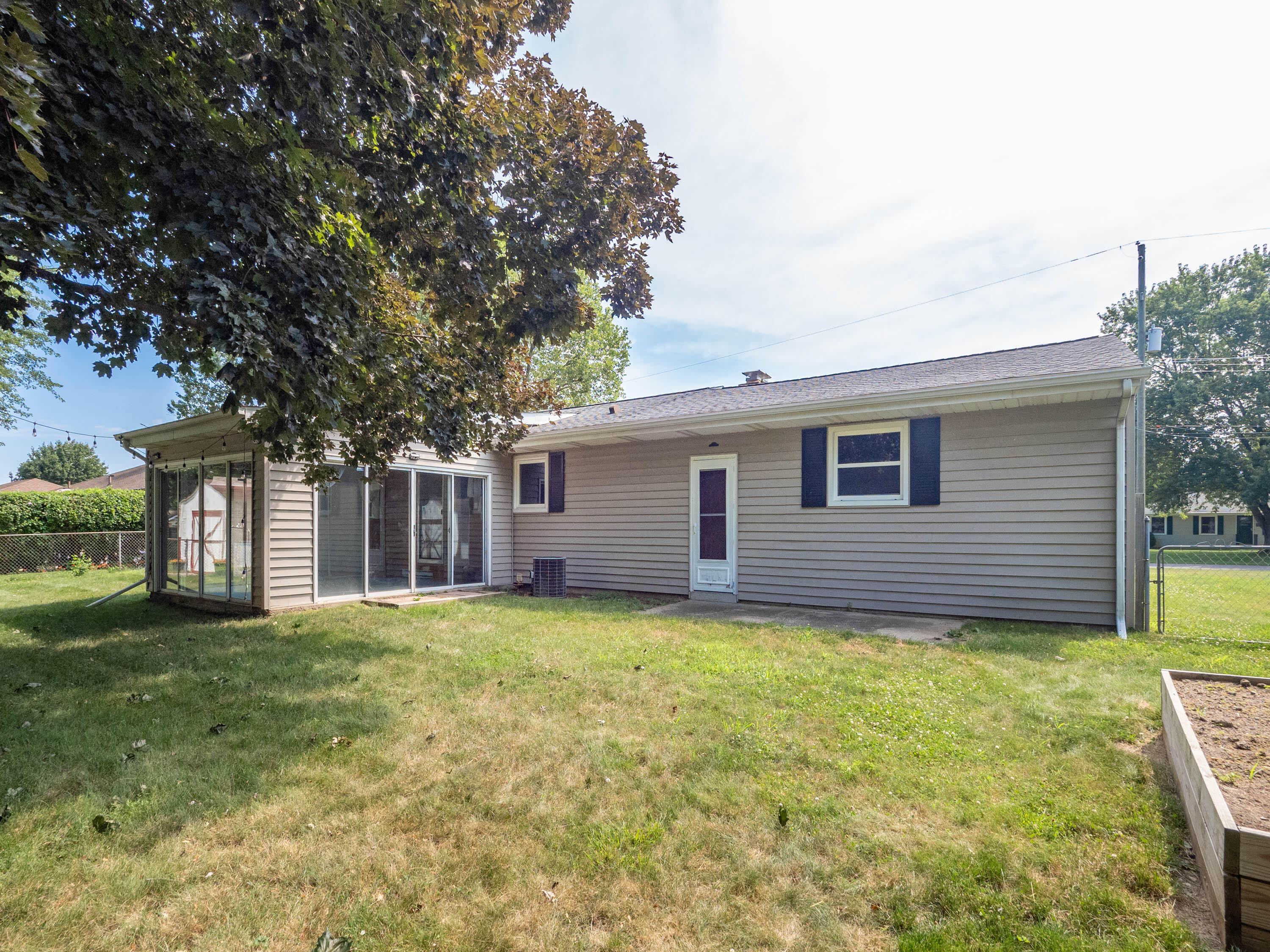 3386 Claxton Street Kalamazoo MI 49048