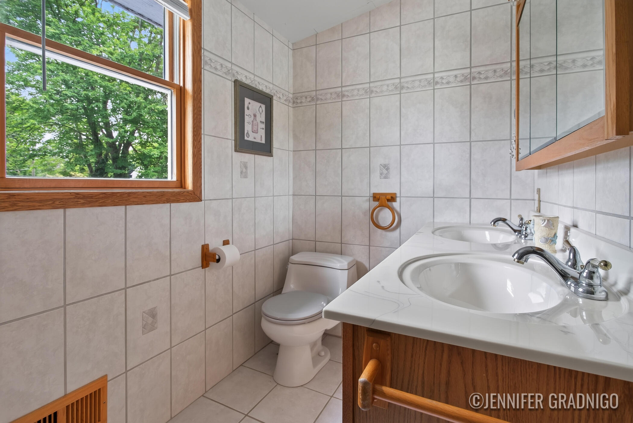 943 Grandridge Court Holland MI 49423