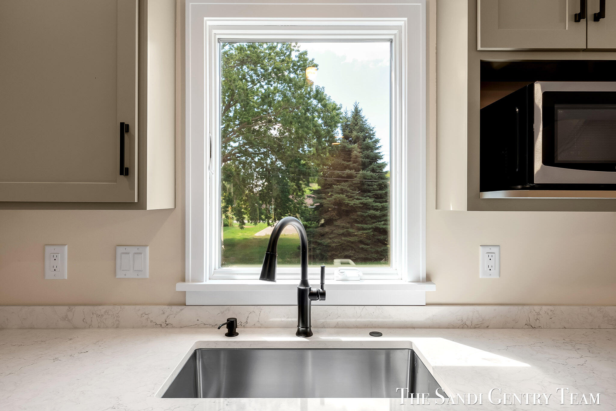 1032 Arlington Avenue Grand Haven MI 49417