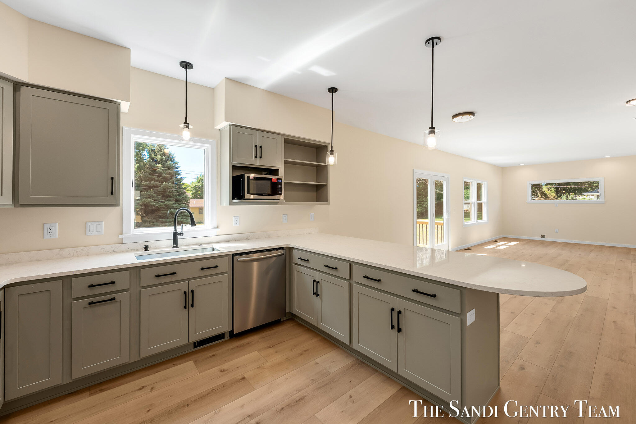 1032 Arlington Avenue Grand Haven MI 49417