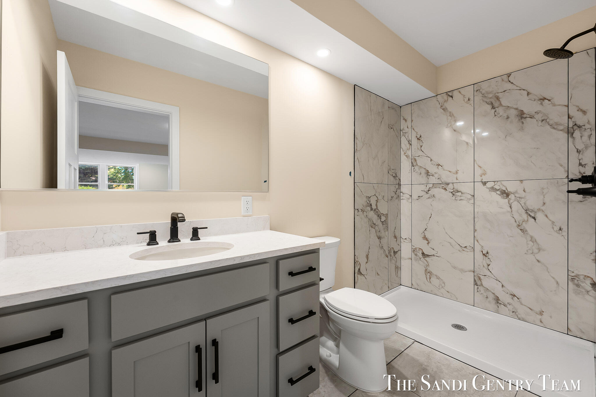 1032 Arlington Avenue Grand Haven MI 49417