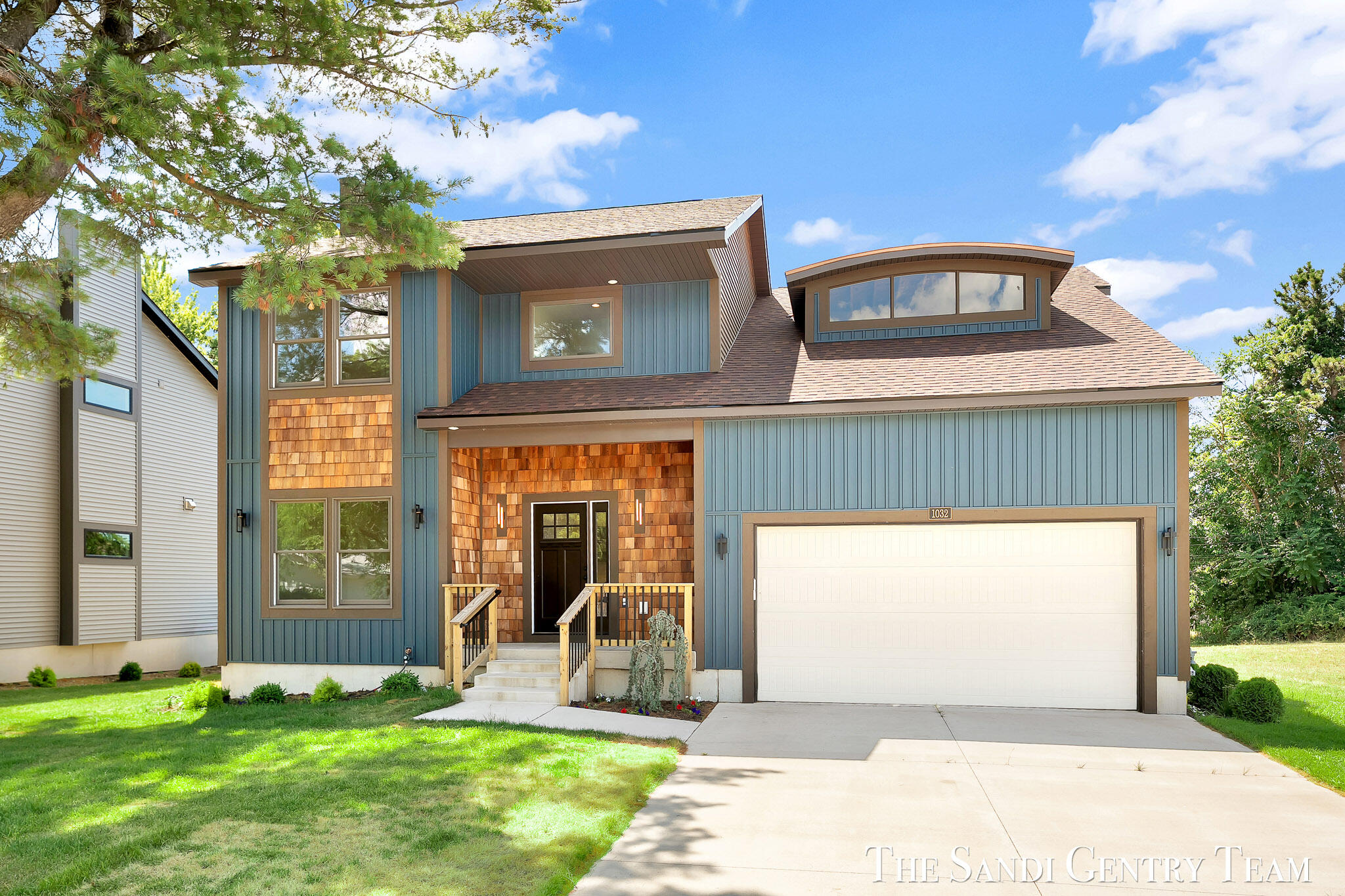 1032 Arlington Avenue Grand Haven MI 49417