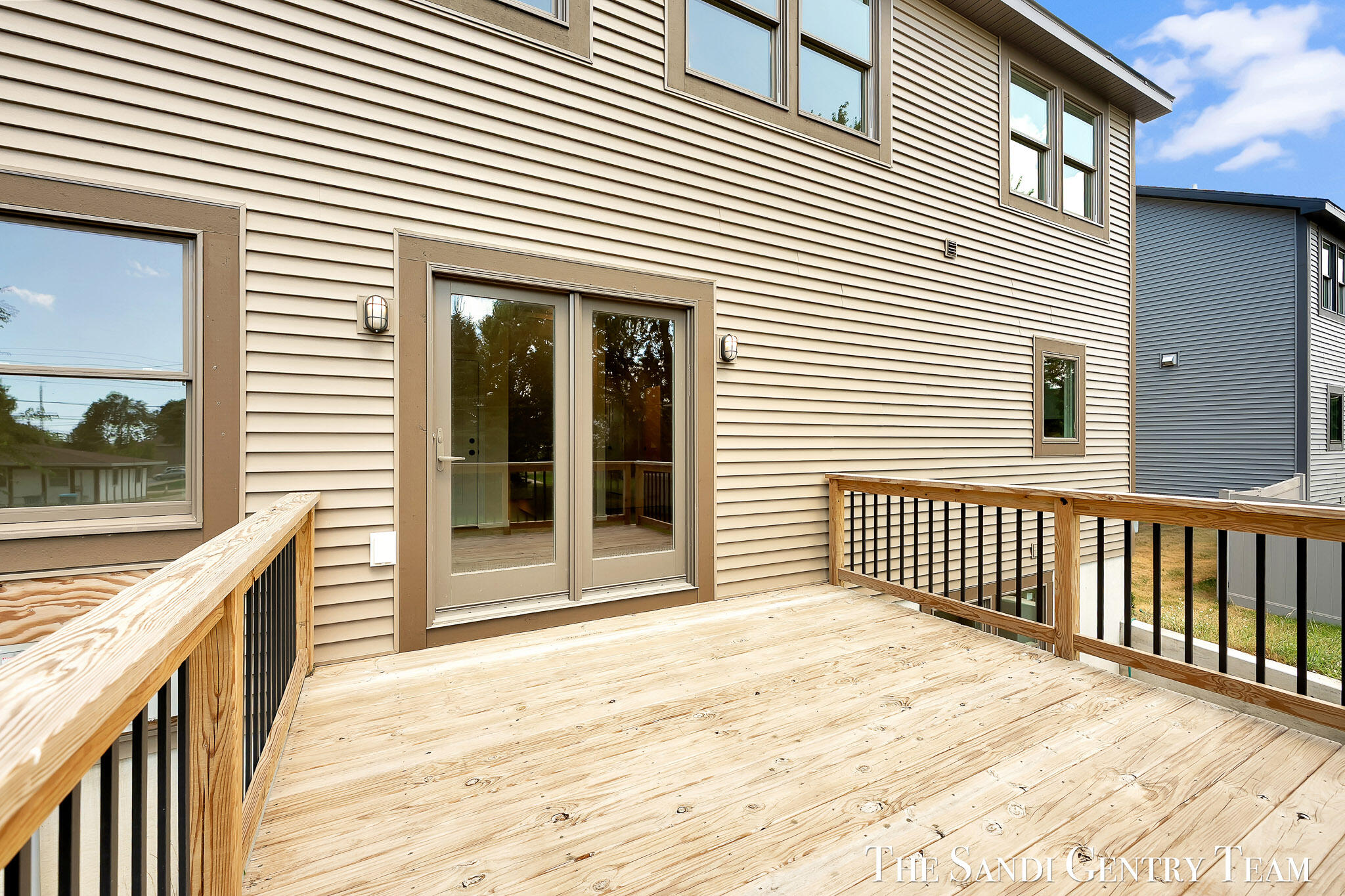 1032 Arlington Avenue Grand Haven MI 49417