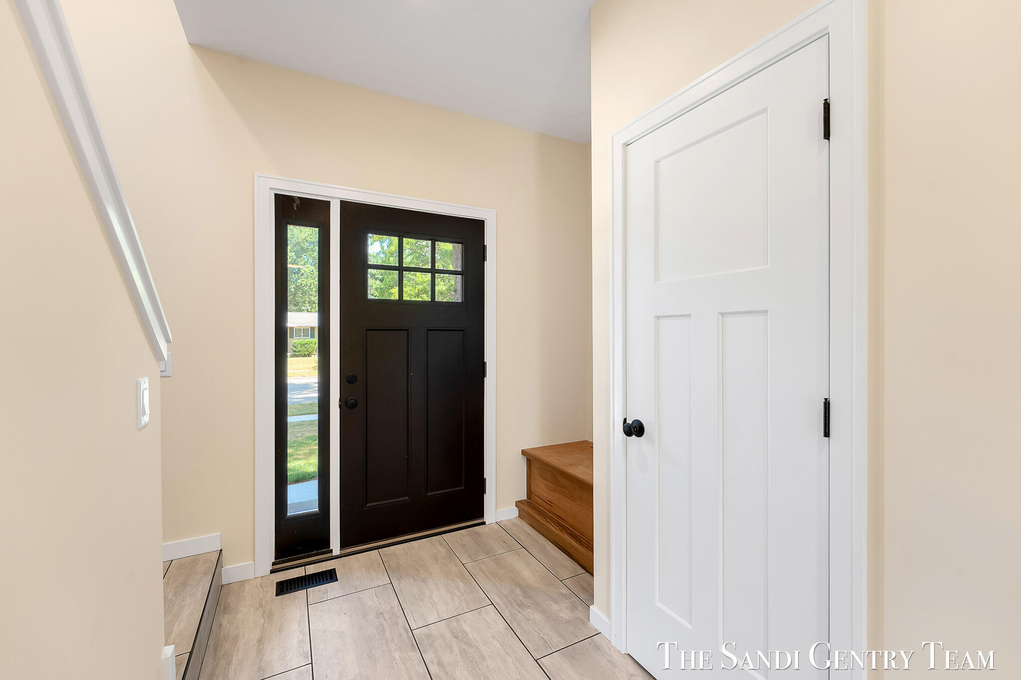 1032 Arlington Avenue Grand Haven MI 49417