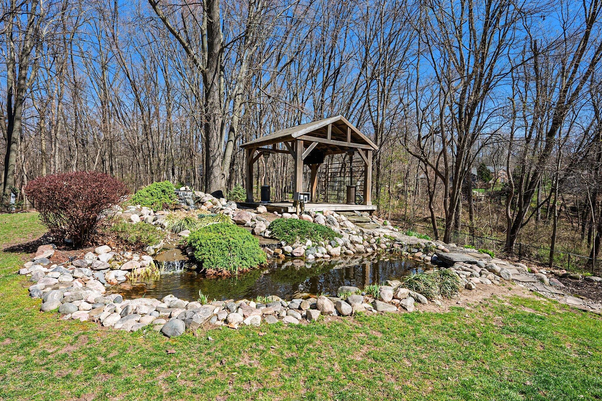 6390 Shugarbush Trail Kalamazoo MI 49009