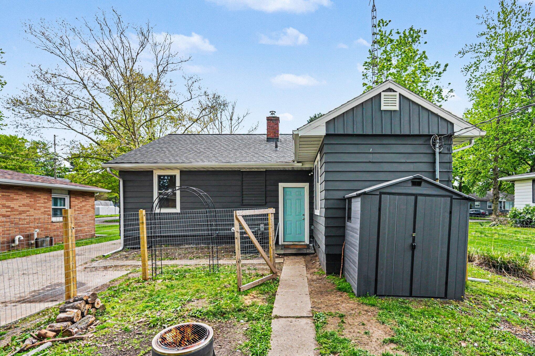 1441 Clarendon Avenue Niles MI 49120