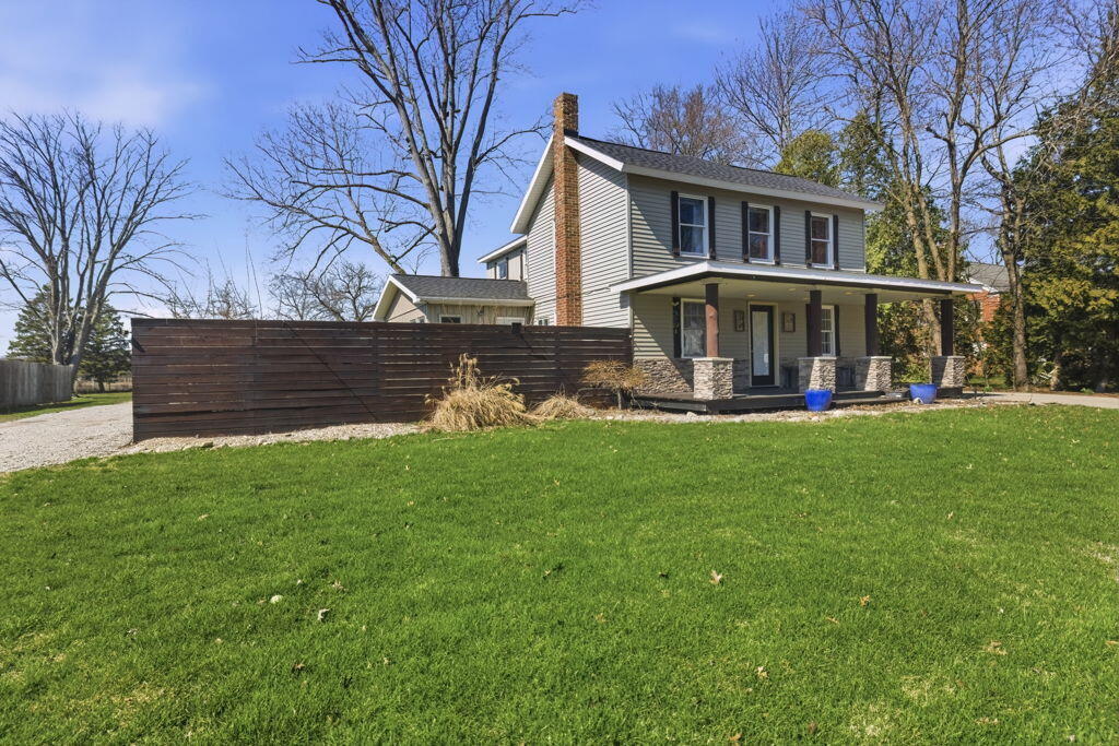 710 S Elm Street Three Oaks MI 49128
