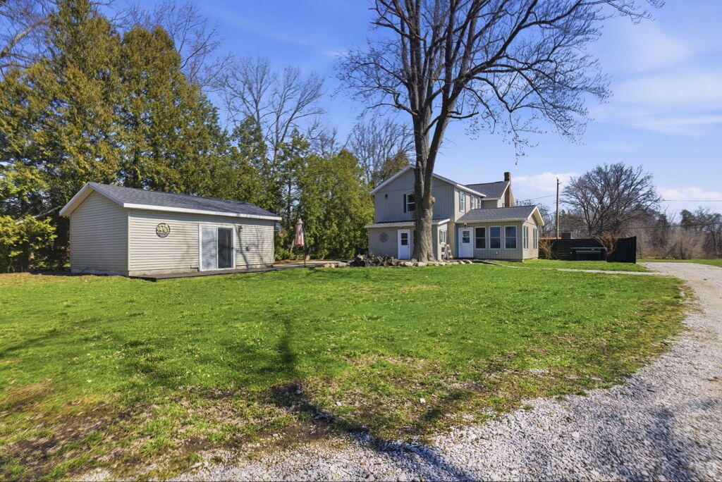 710 S Elm Street Three Oaks MI 49128