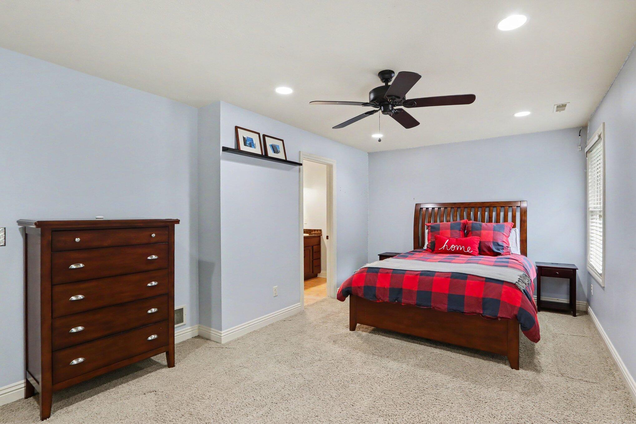 8638 Weeping Pine Lane Kalamazoo MI 49009