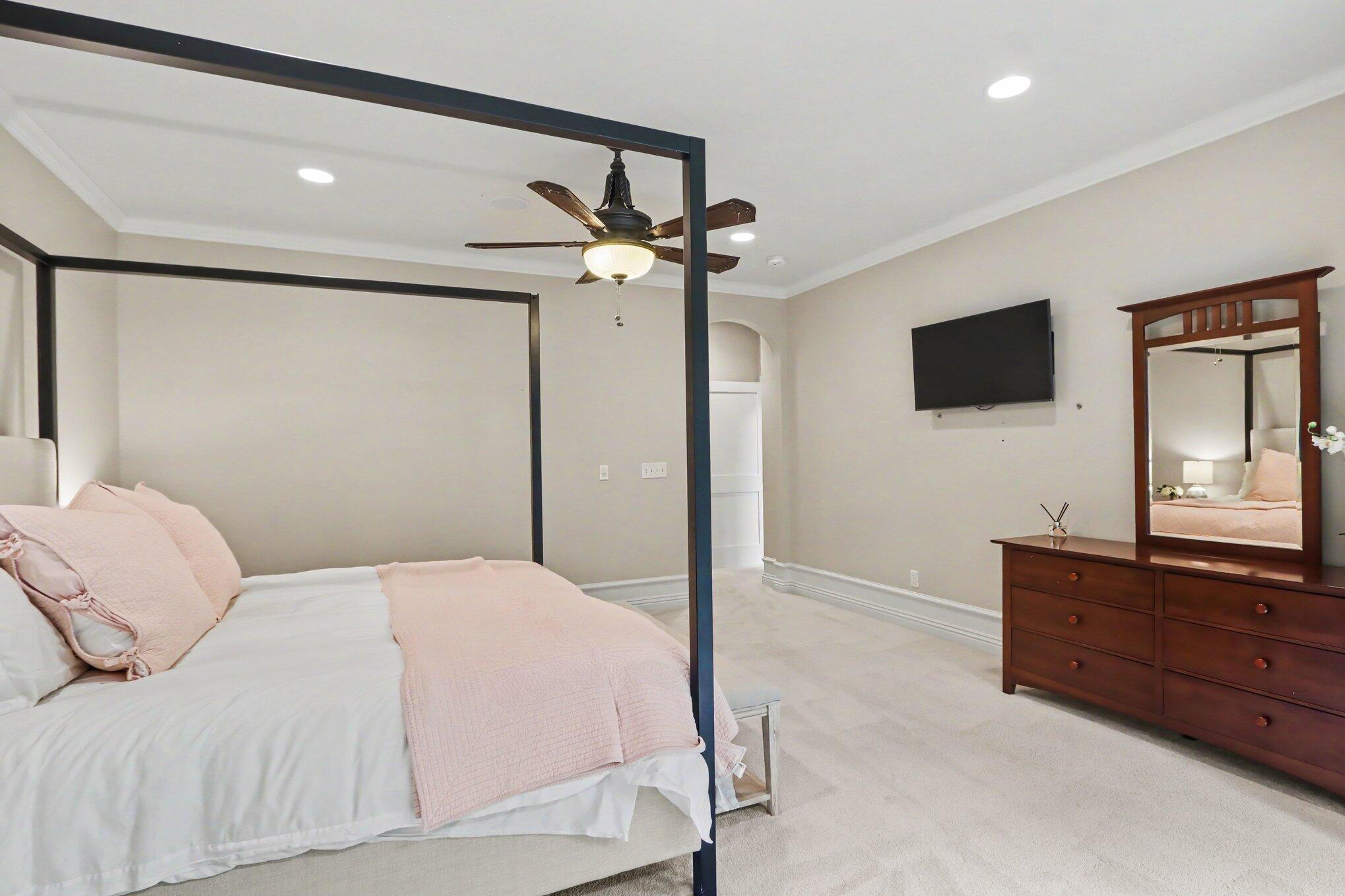 8638 Weeping Pine Lane Kalamazoo MI 49009