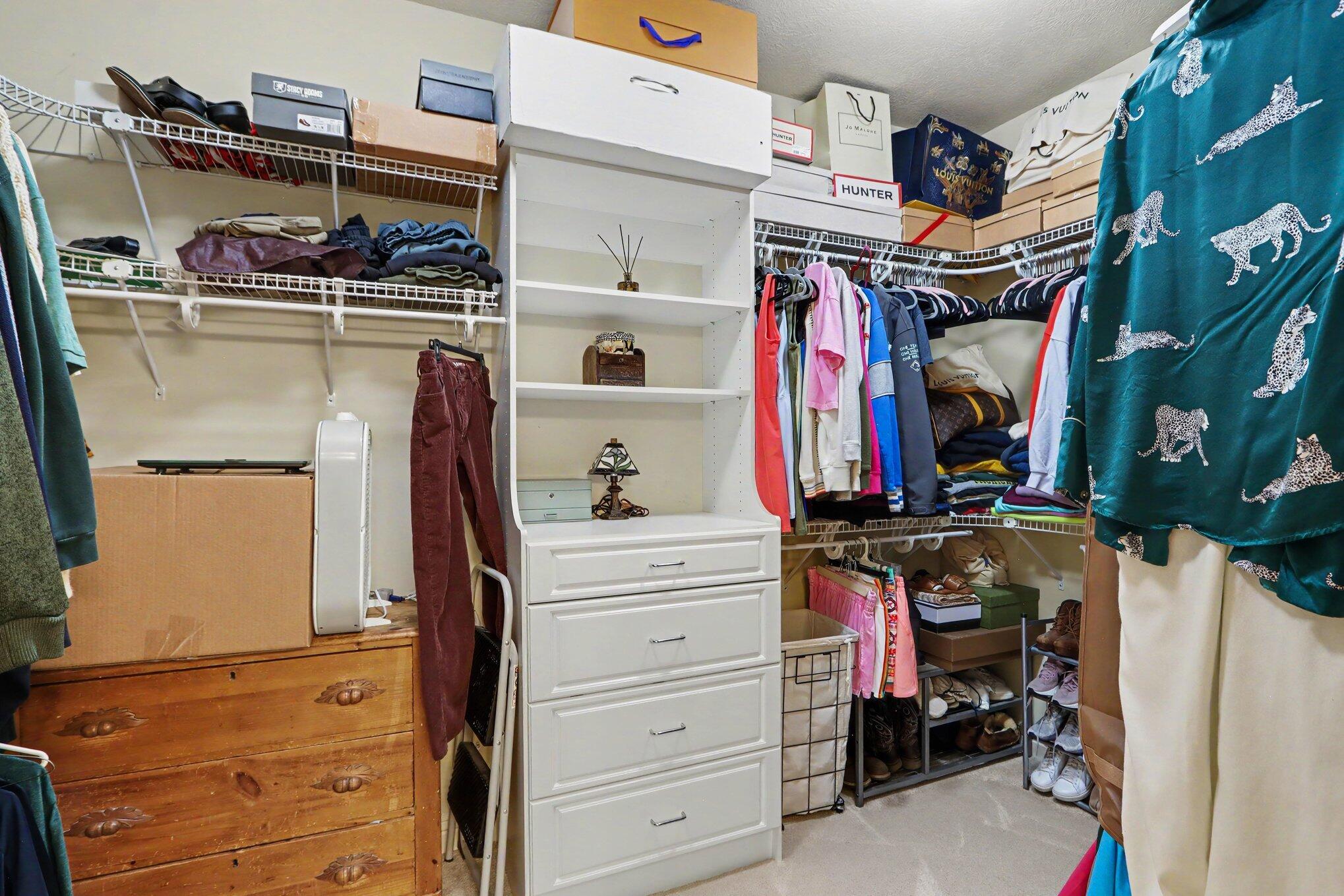 8638 Weeping Pine Lane Kalamazoo MI 49009