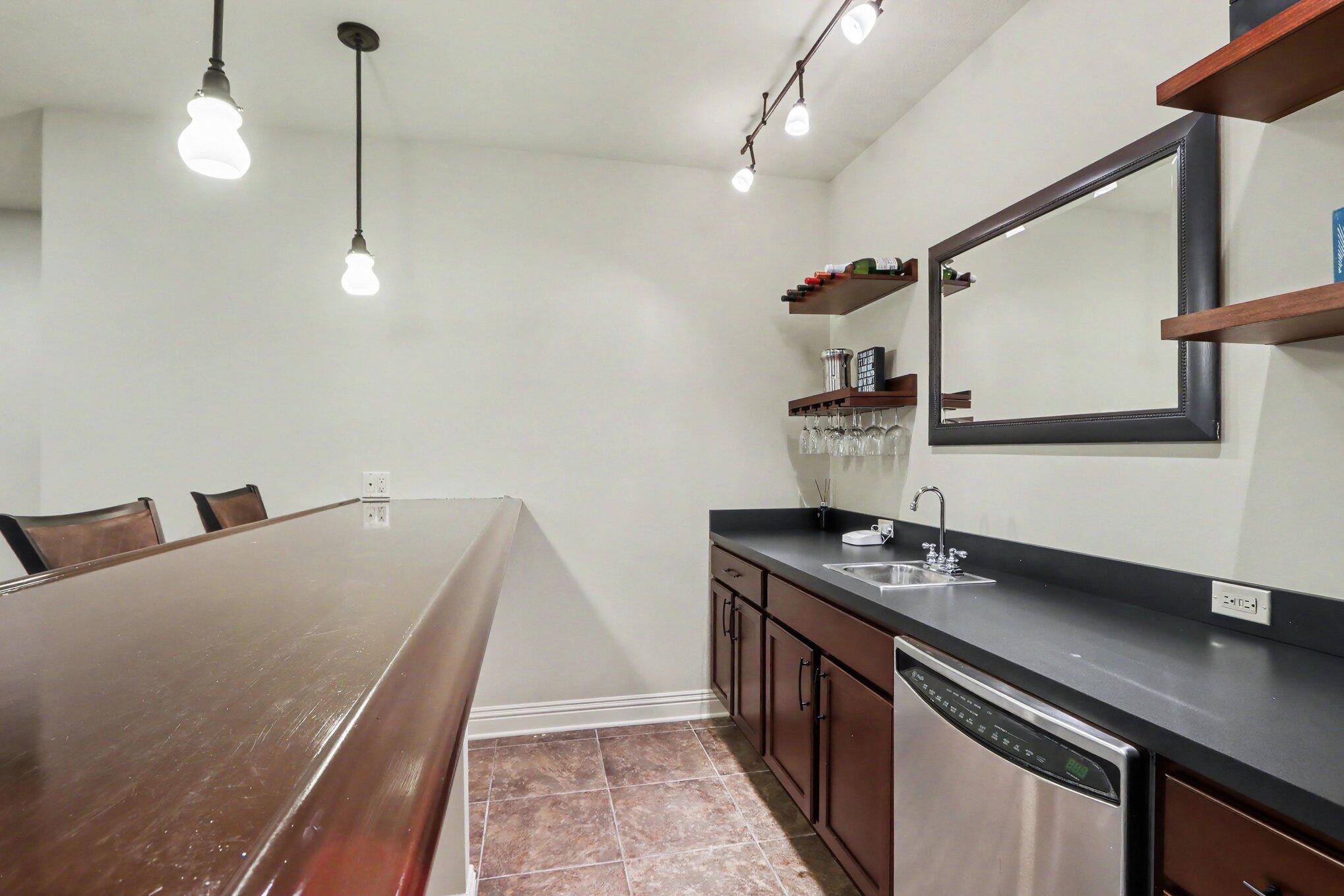 8638 Weeping Pine Lane Kalamazoo MI 49009