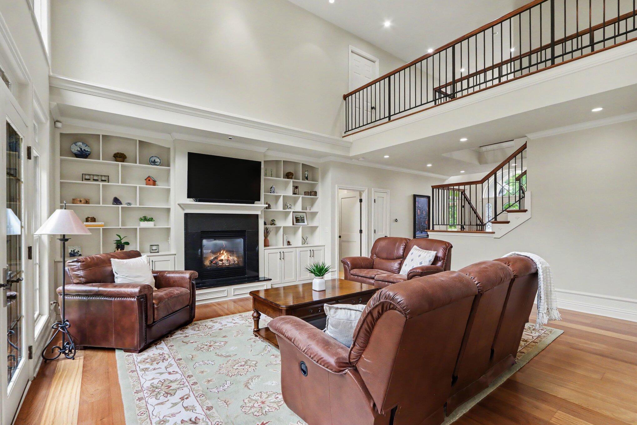 8638 Weeping Pine Lane Kalamazoo MI 49009