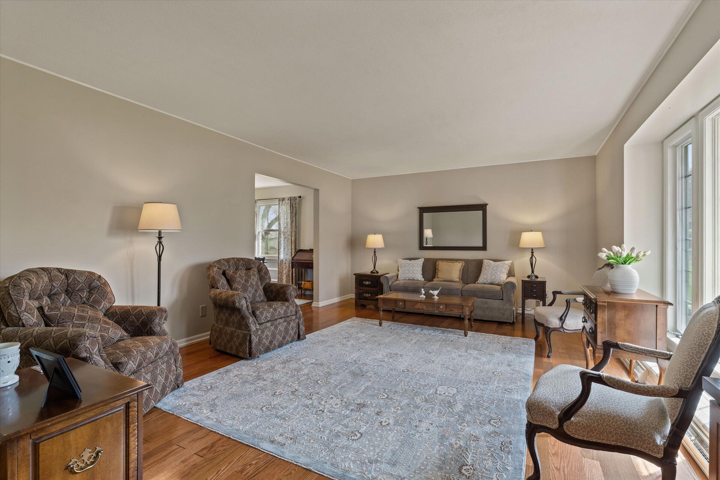 22279 Loupee Drive Cassopolis MI 49031