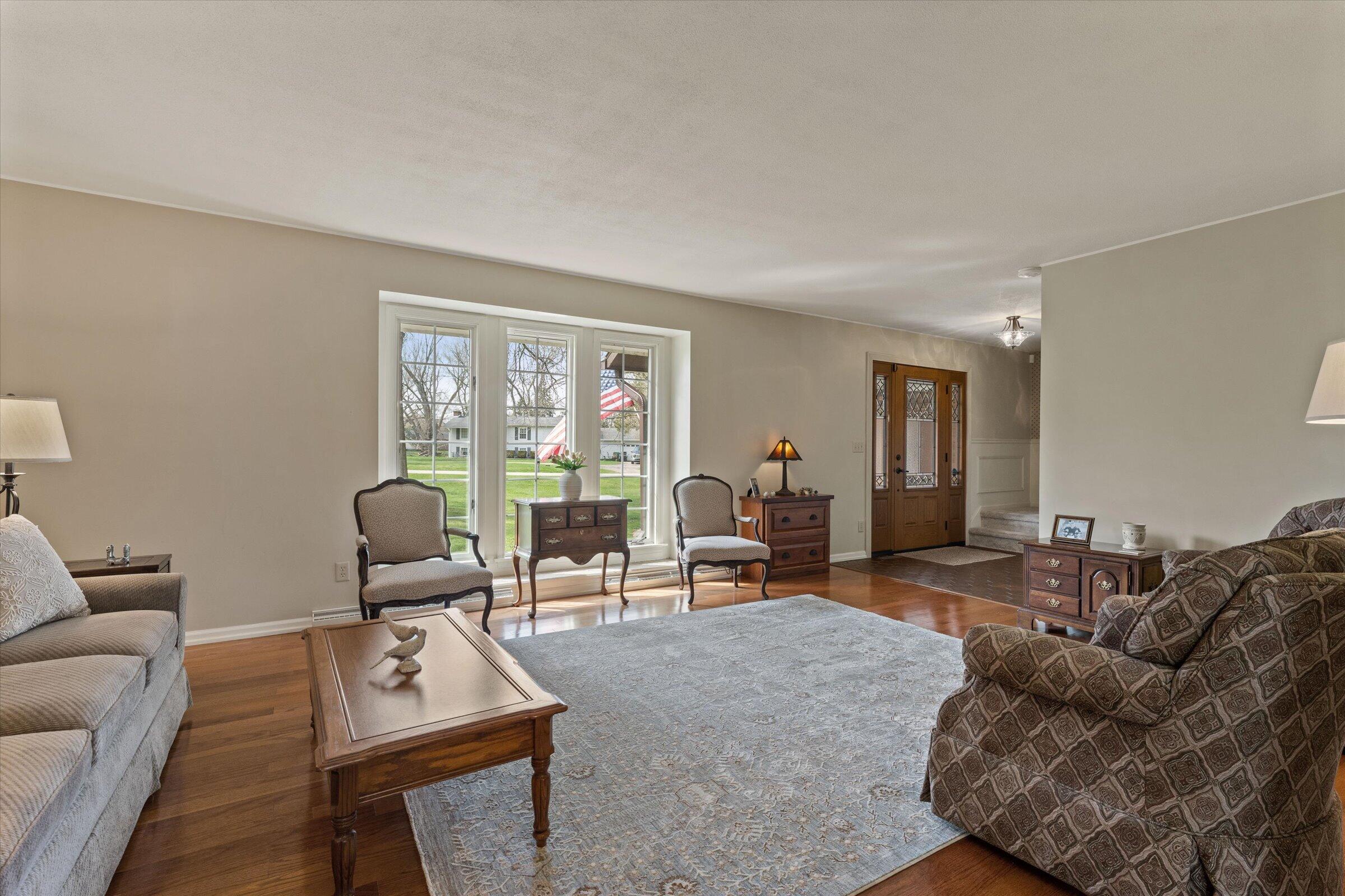 22279 Loupee Drive Cassopolis MI 49031