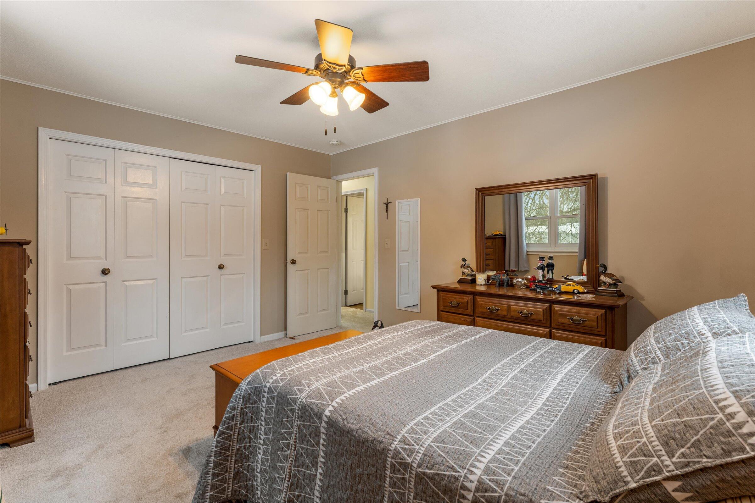 22279 Loupee Drive Cassopolis MI 49031