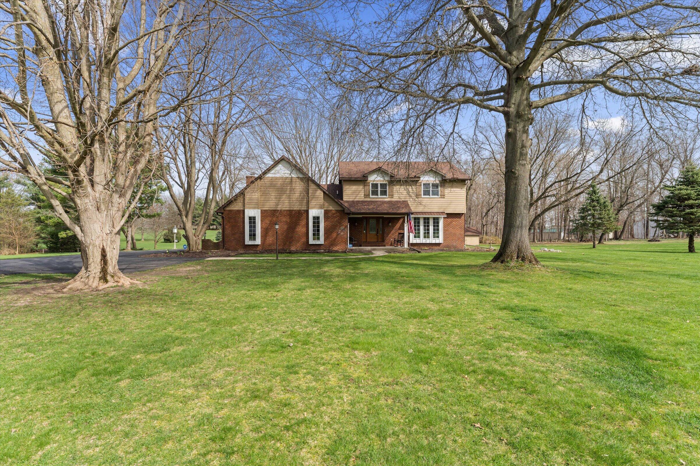 22279 Loupee Drive Cassopolis MI 49031