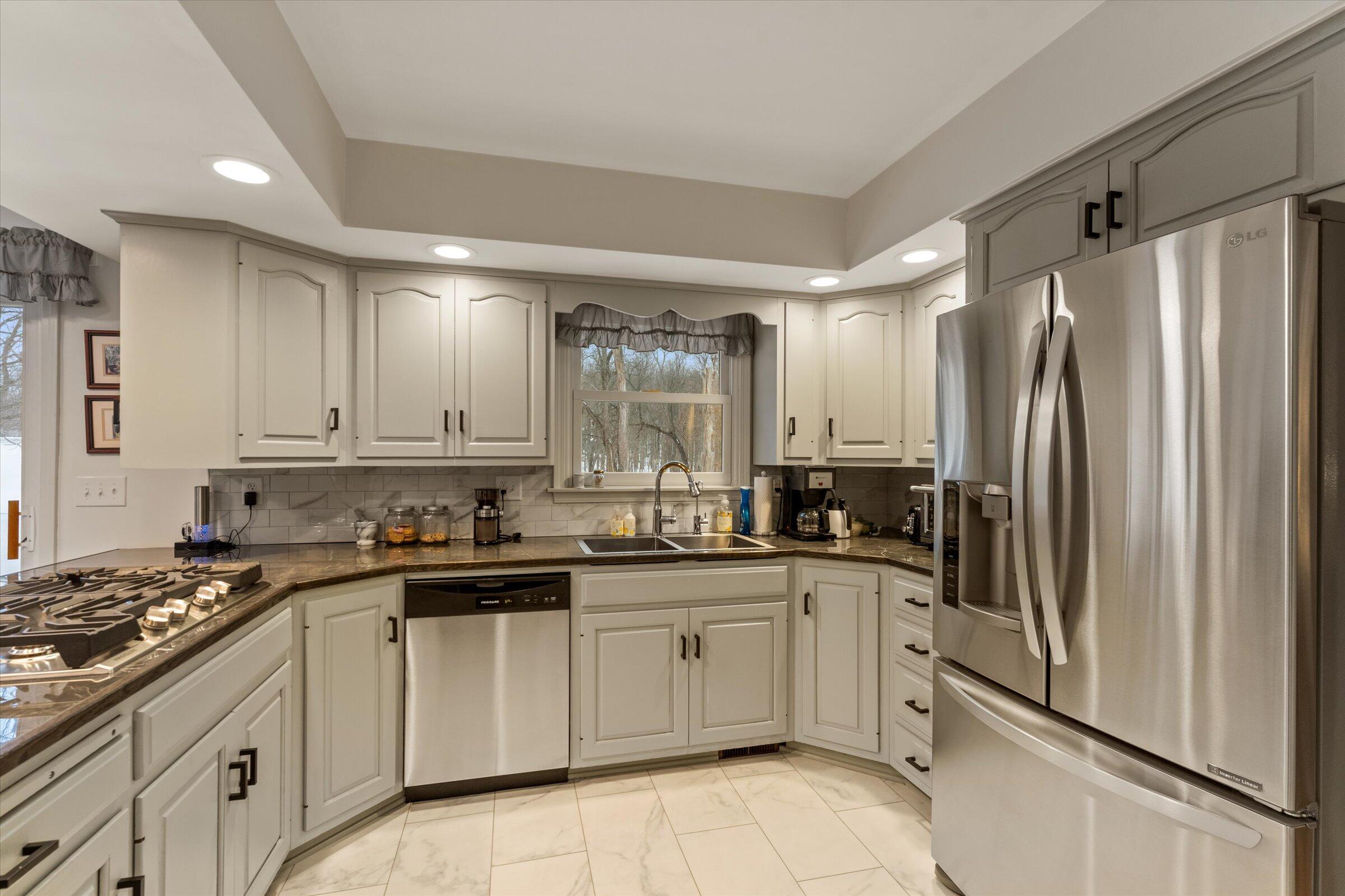 22279 Loupee Drive Cassopolis MI 49031