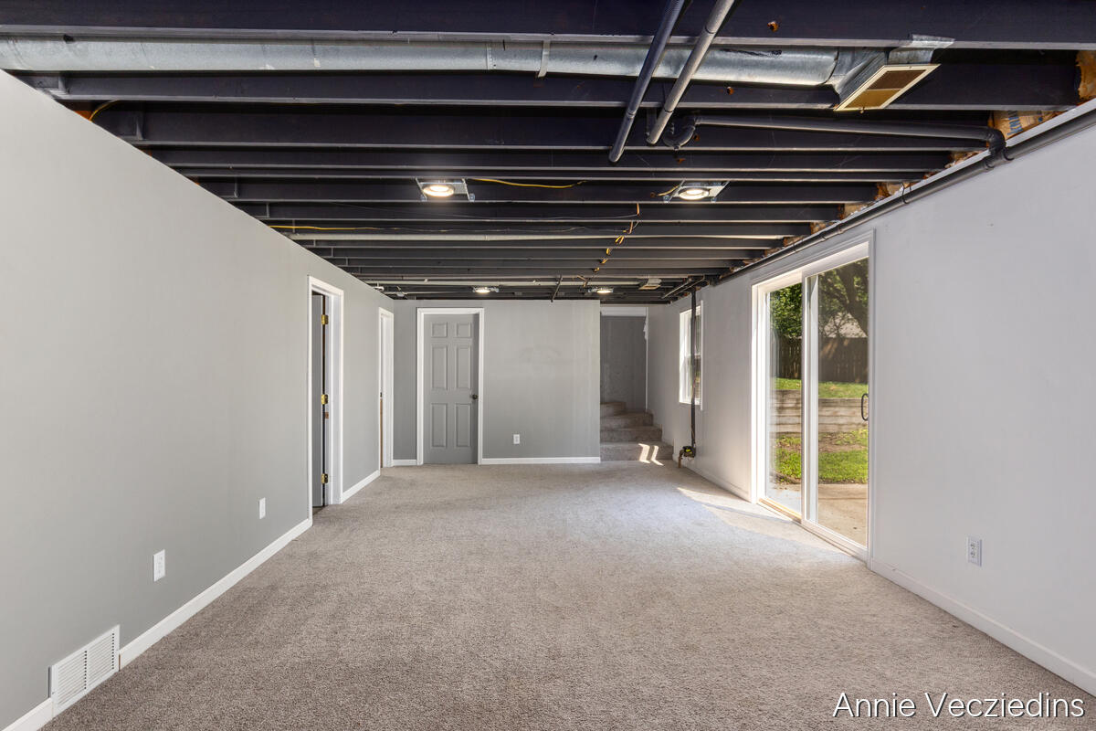 4696 Shank Street NE Rockford MI 49341