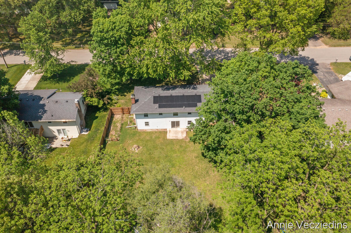 4696 Shank Street NE Rockford MI 49341